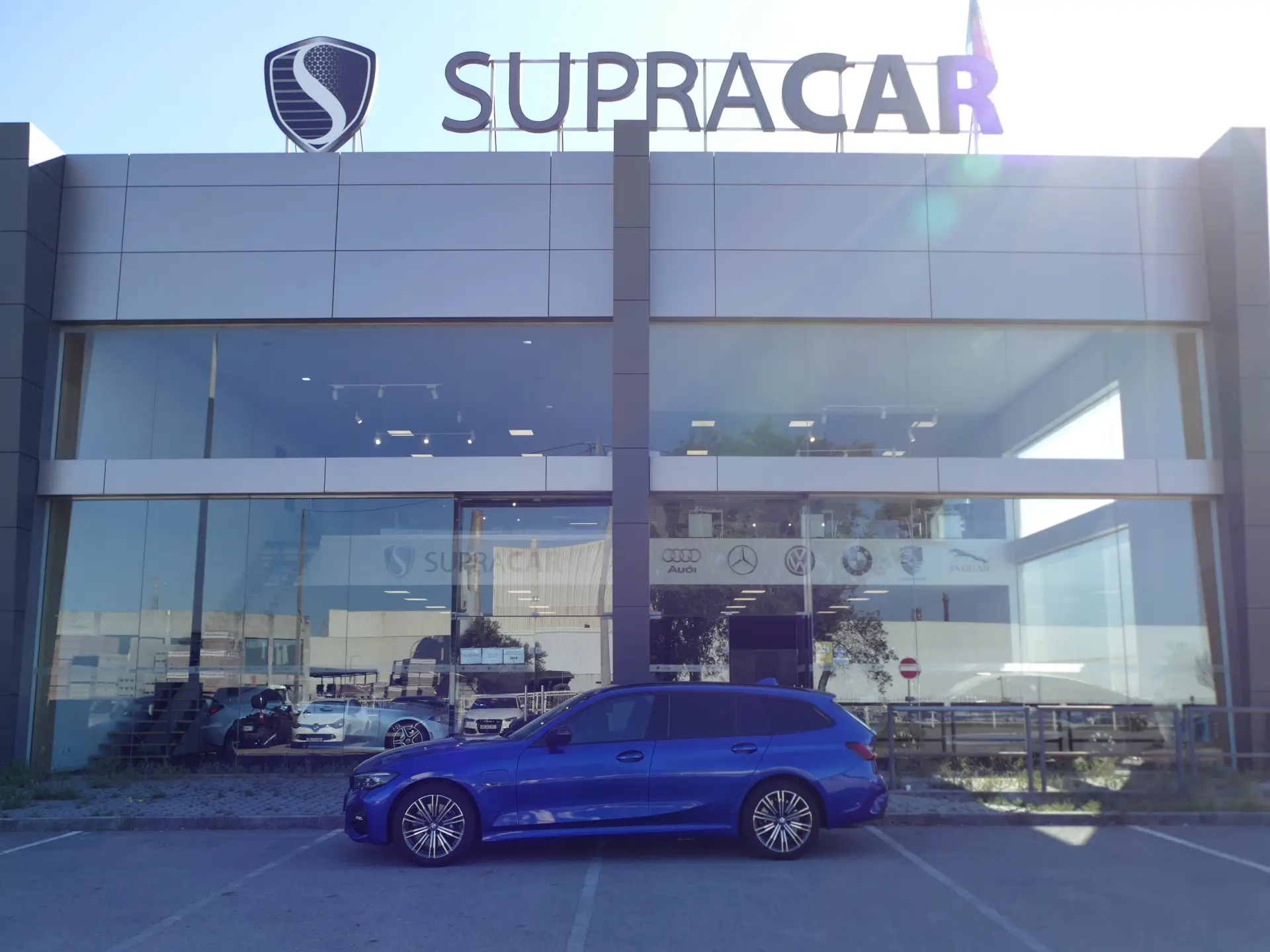 BMW 330 e Pack Desportivo M Auto 40