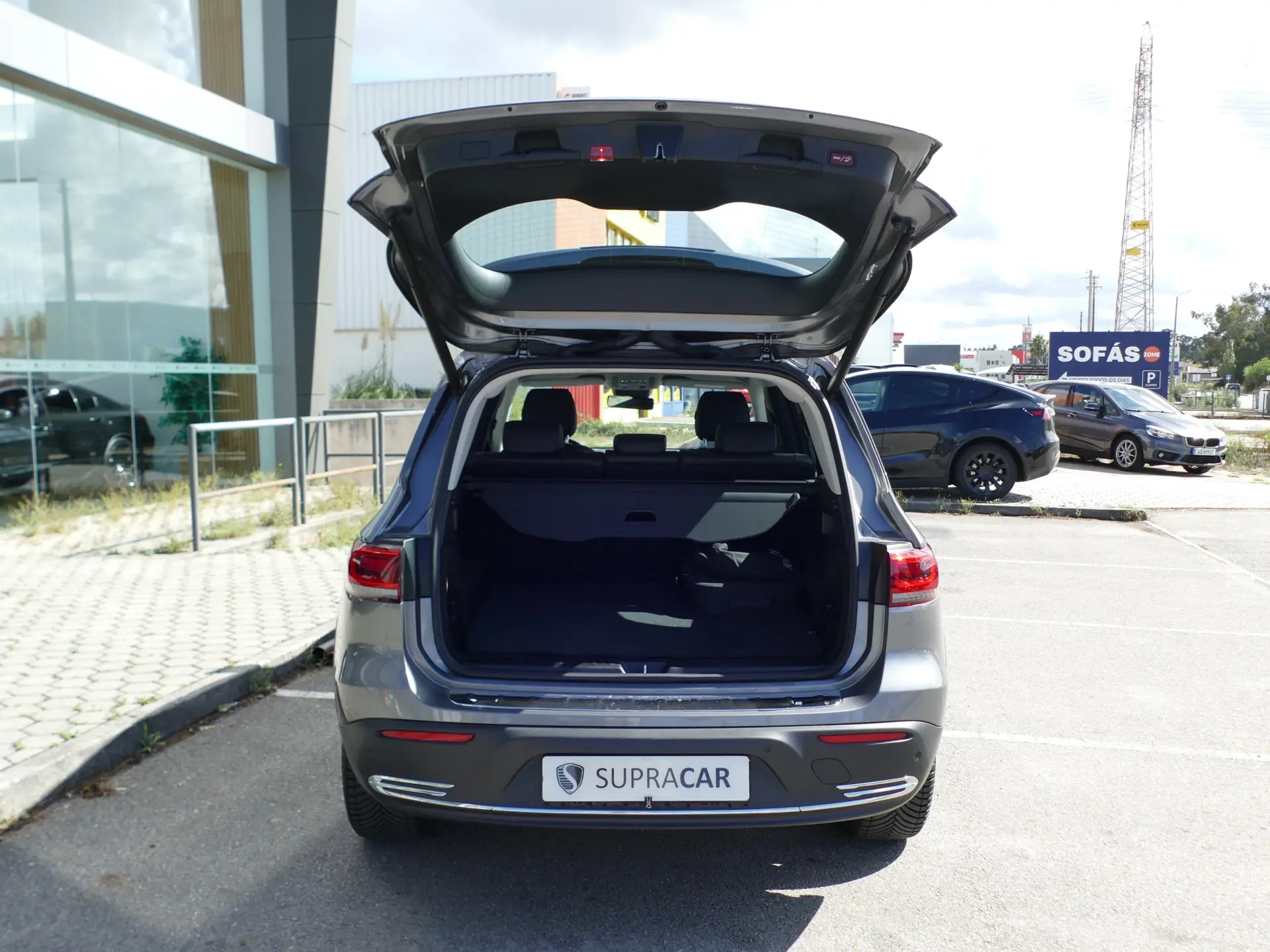 Mercedes-Benz EQB 250 Progressive 15