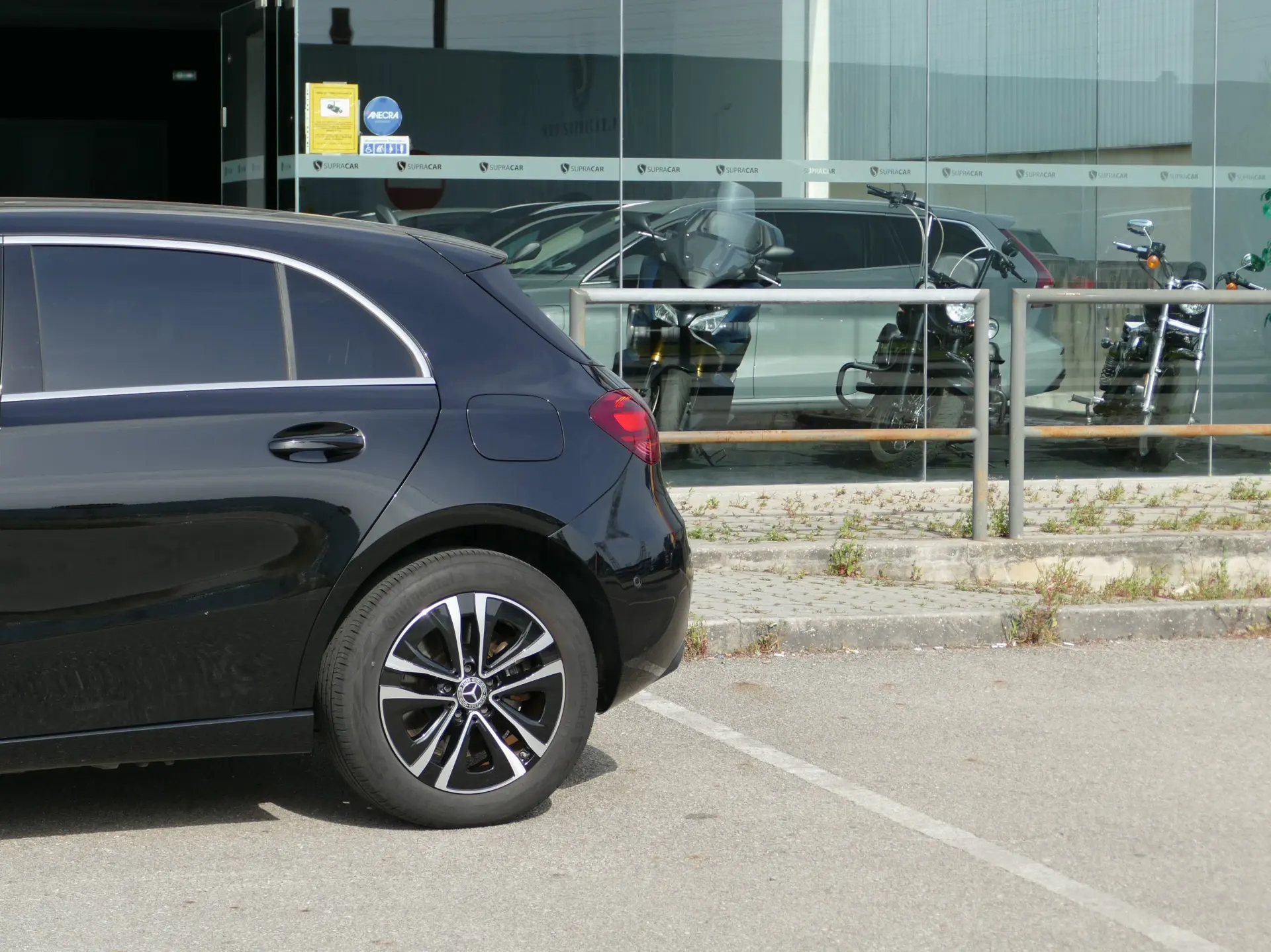 Mercedes-Benz A 250 e Progressive 15