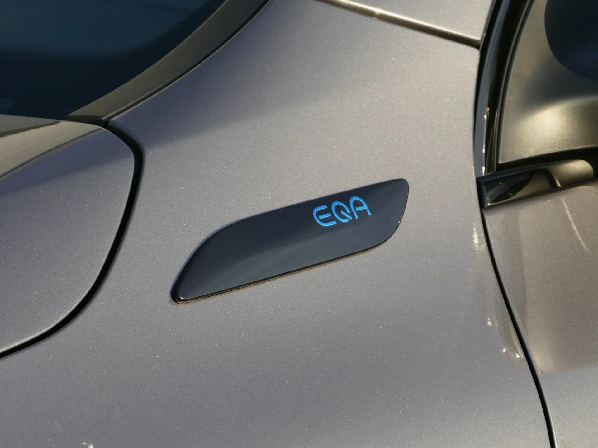 Mercedes-Benz EQA 250 AMG Line 9