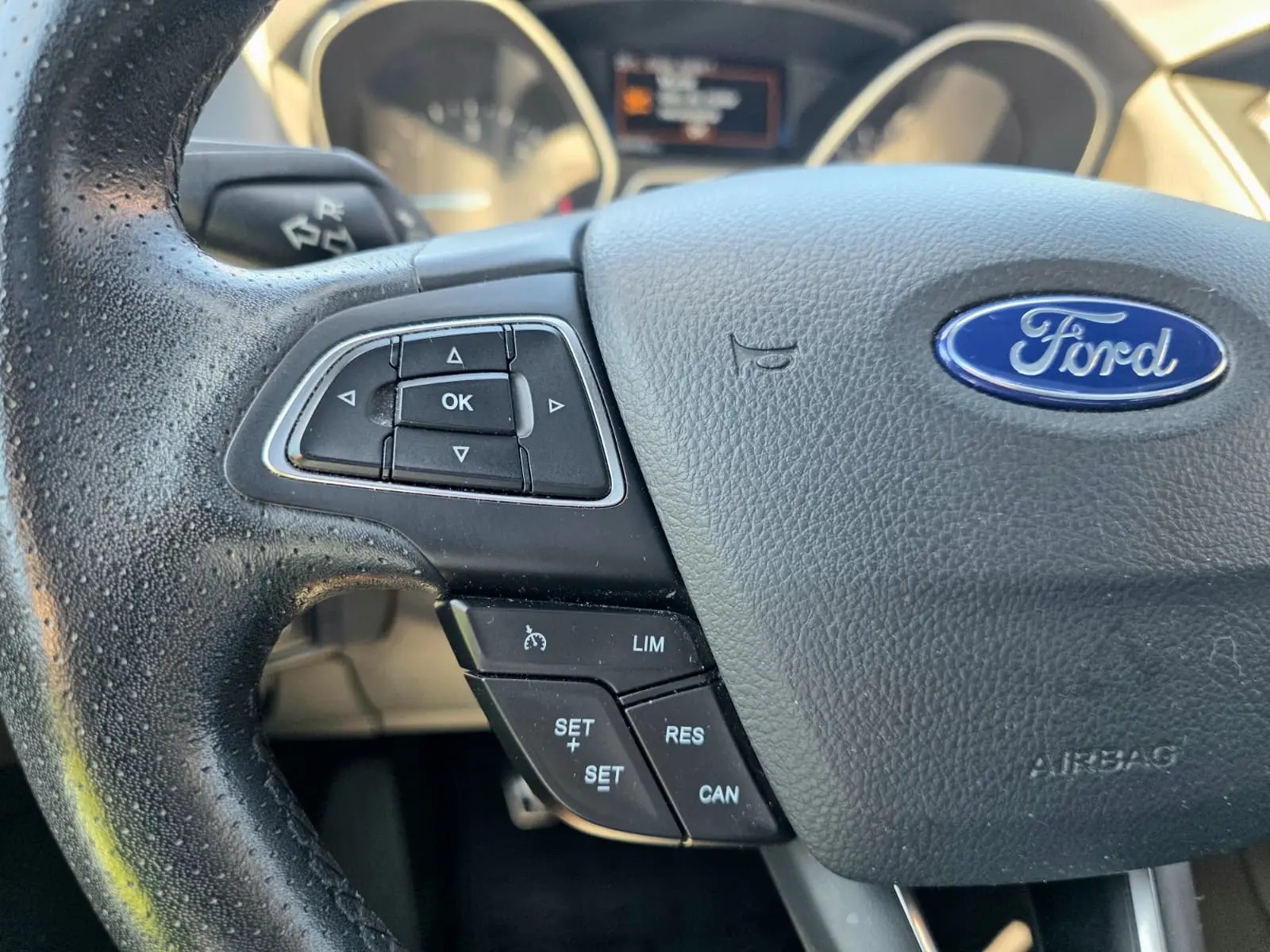Ford Focus 2.0 TDCi ST-Line 27