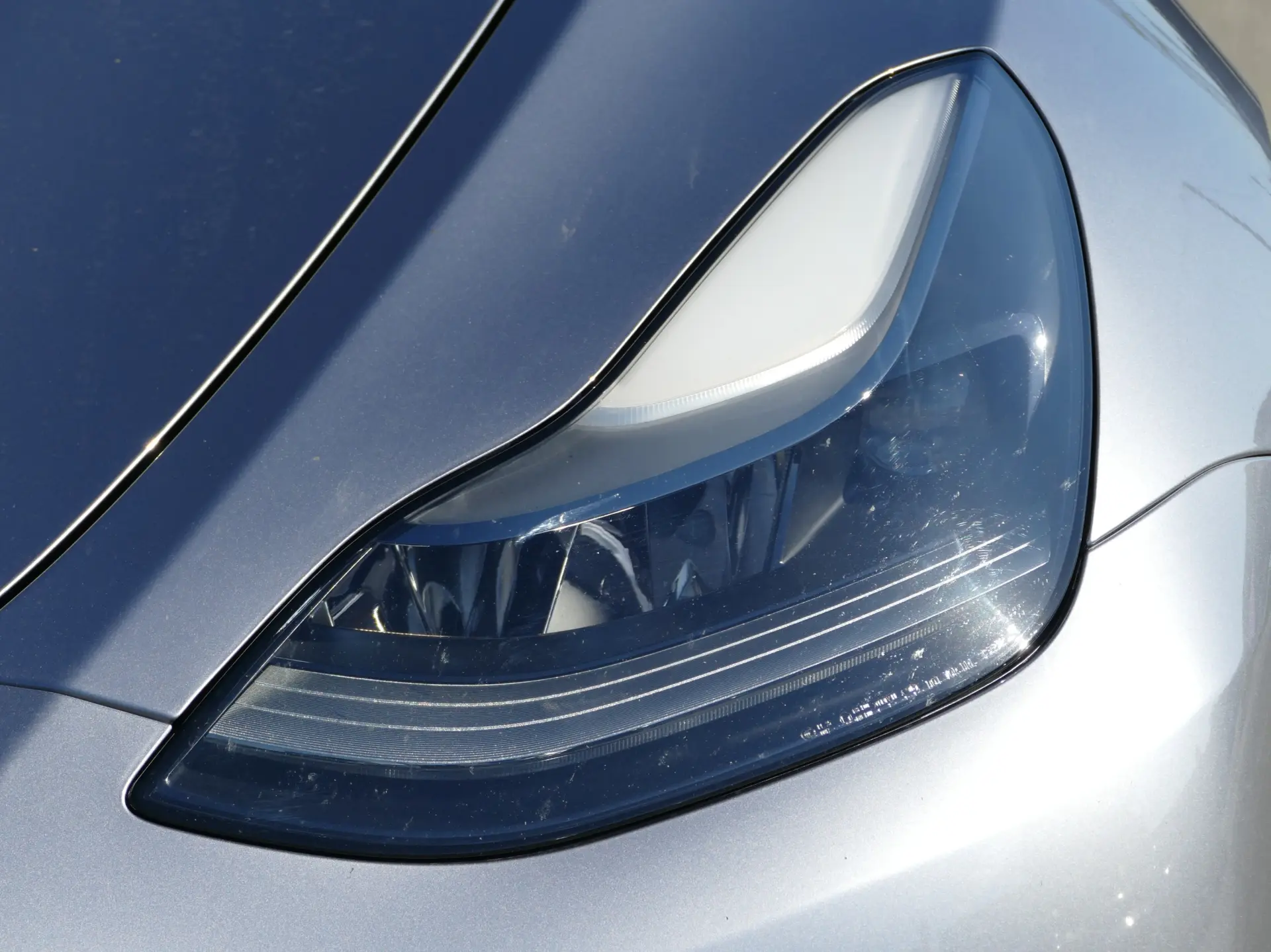 Tesla Model Y Performance Tração Integral 10