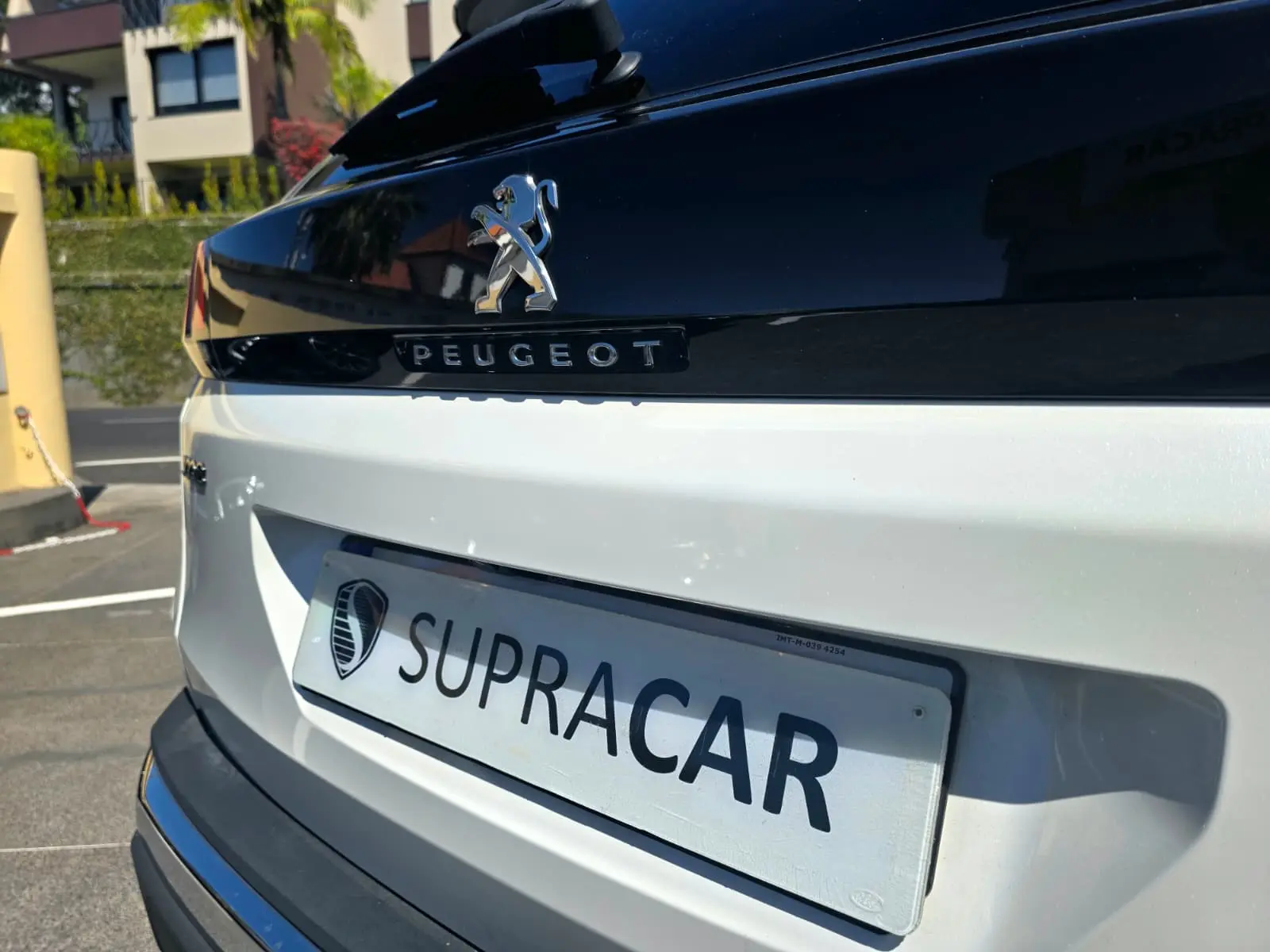 Peugeot 3008 1.2 PureTech Allure 12