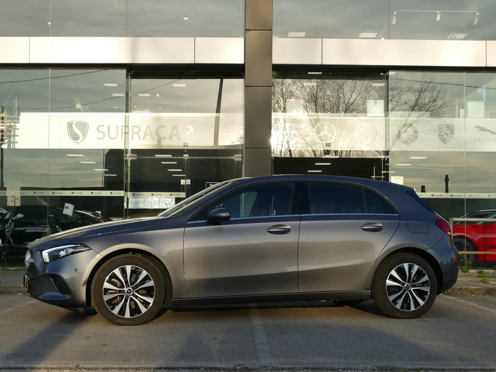 Mercedes-Benz A 250 e Style Plus 38