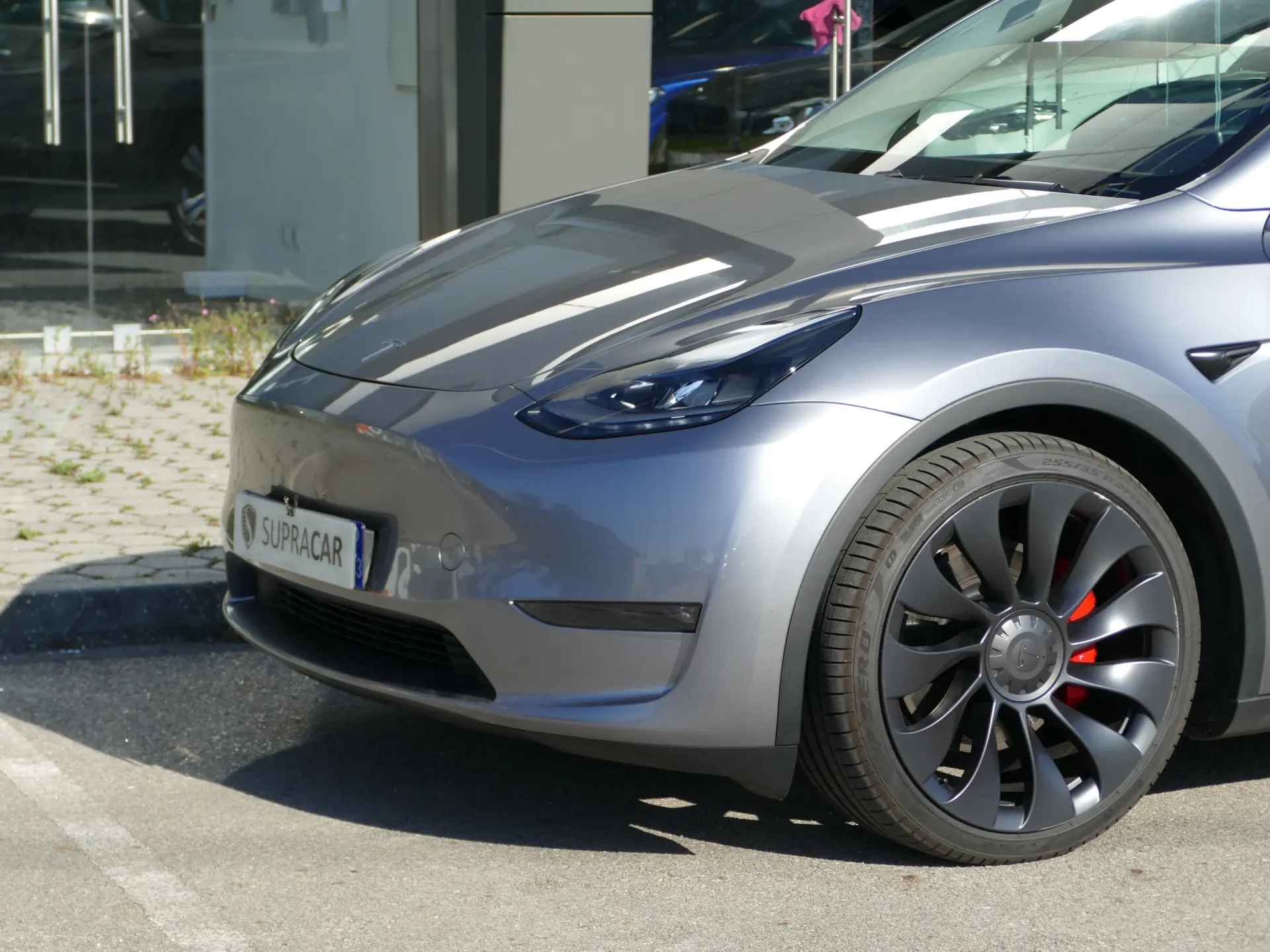 Tesla Model Y Performance Tração Integral 3