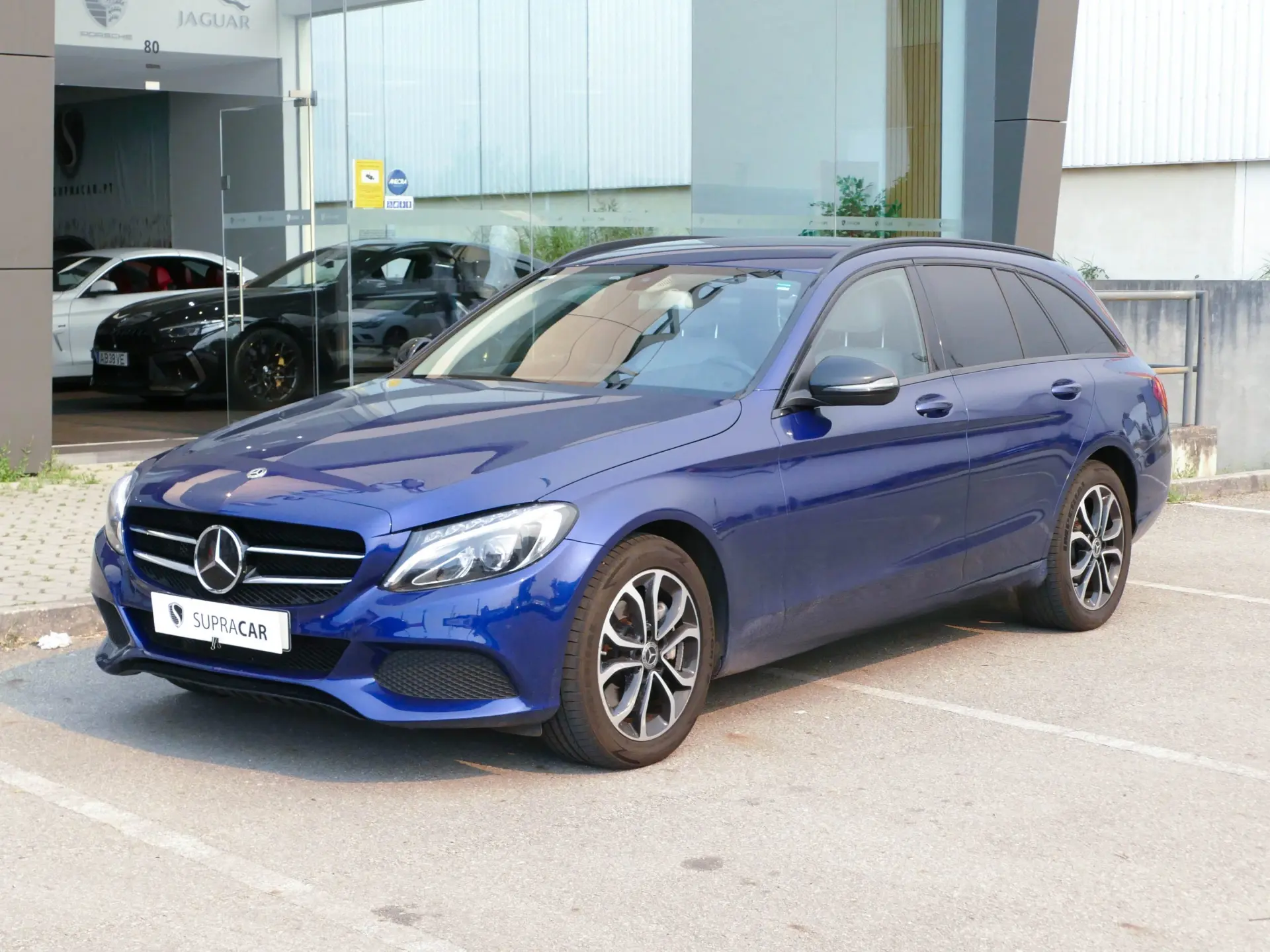 Mercedes-Benz C 300 h Avantgarde+ 1