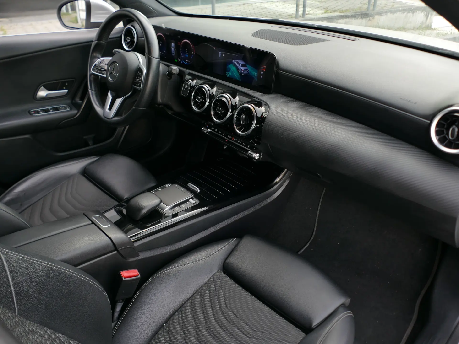 Mercedes-Benz A 250 Limousine e Style Plus 24