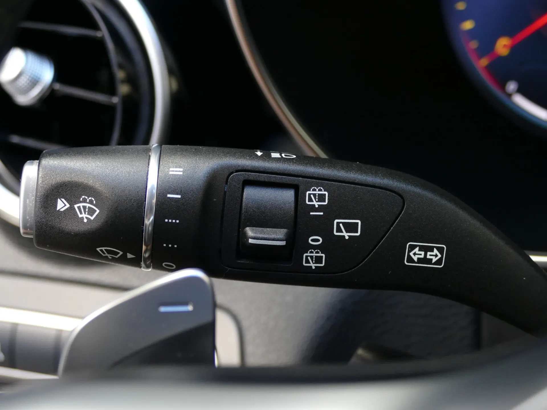 Mercedes-Benz C 300 de AMG Line 29