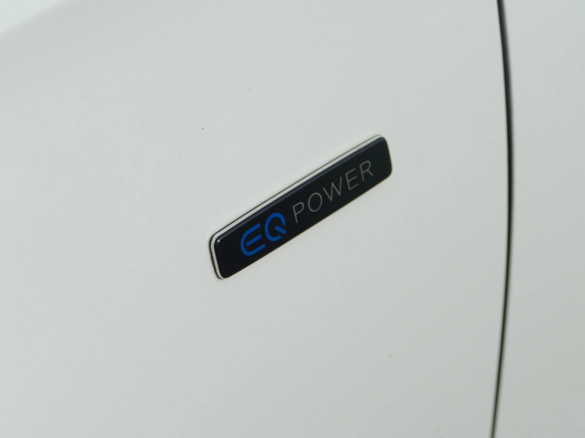 Mercedes-Benz A 250 e AMG Line 12