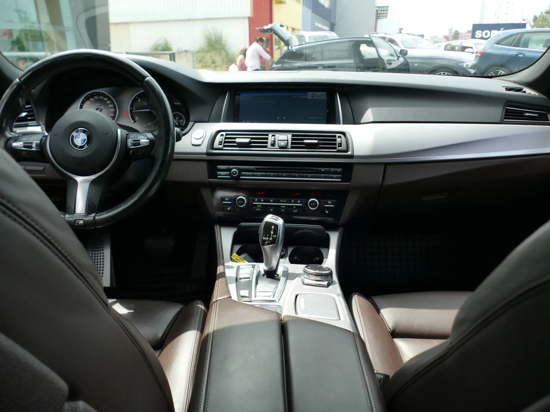 BMW 520 d Pack M Auto 42
