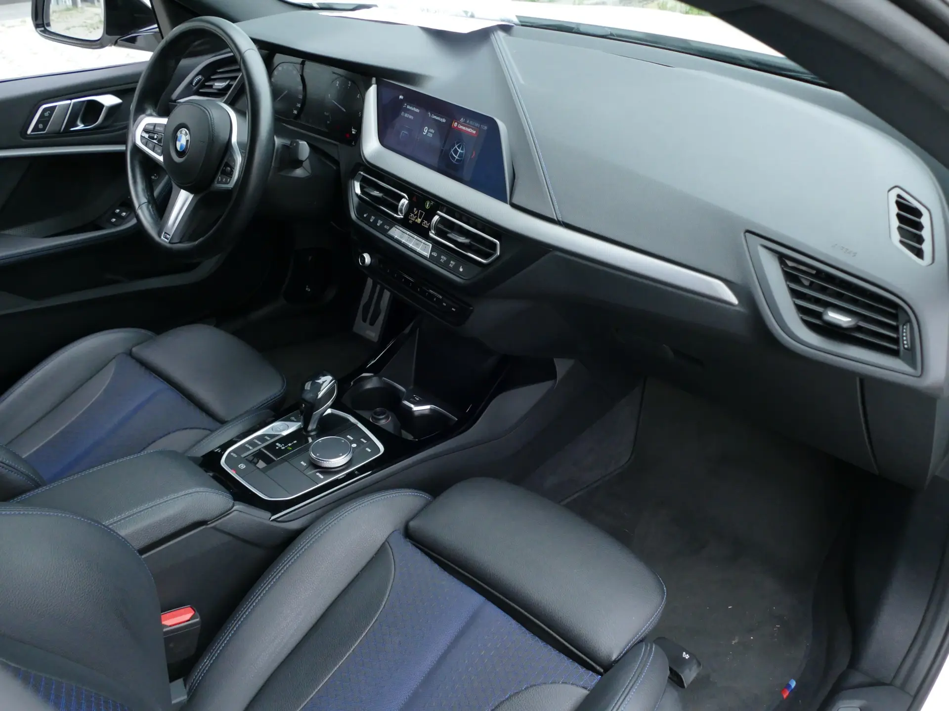 BMW 216 Gran Coupé d Pack Desportivo M 25