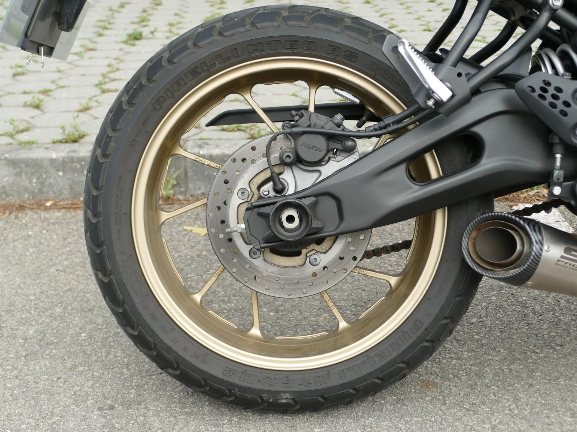 Yamaha XSR 700 Tribute 20