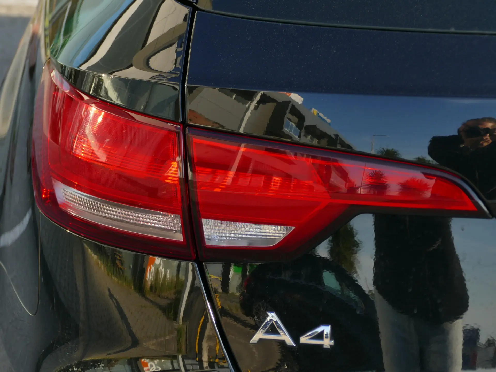 Audi A4 Avant 2.0 TDI 11