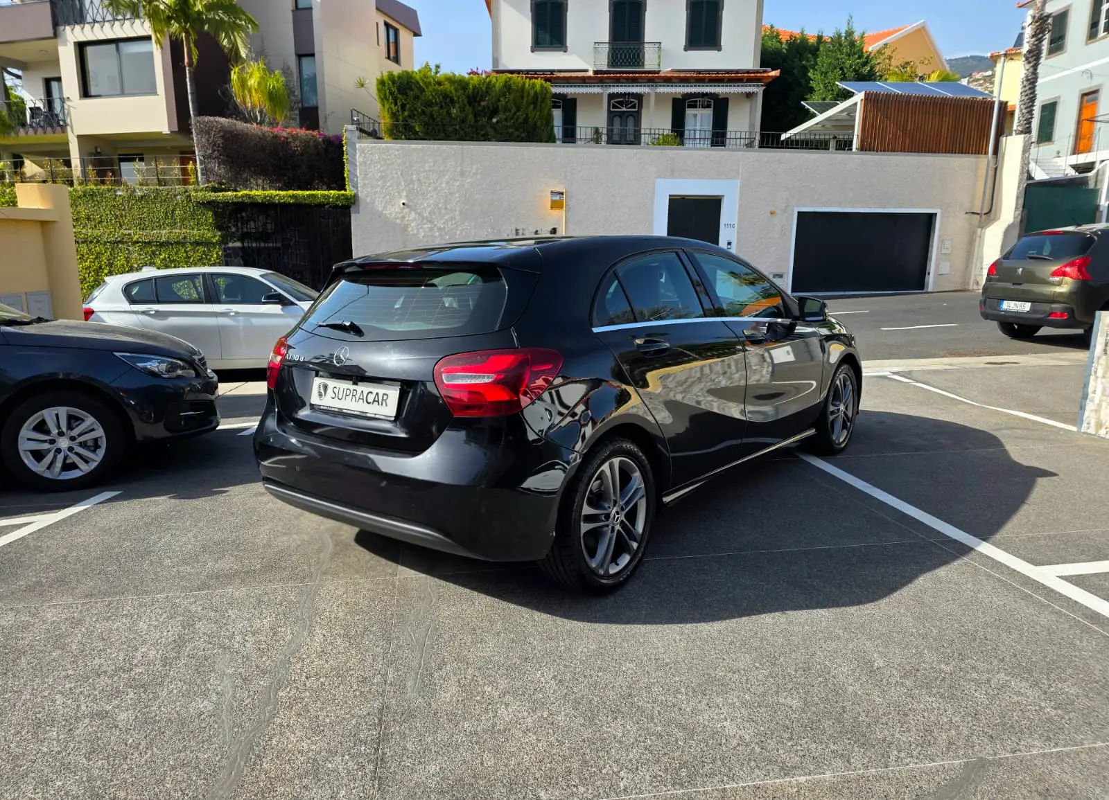 Mercedes-Benz A 180 d Urban 13