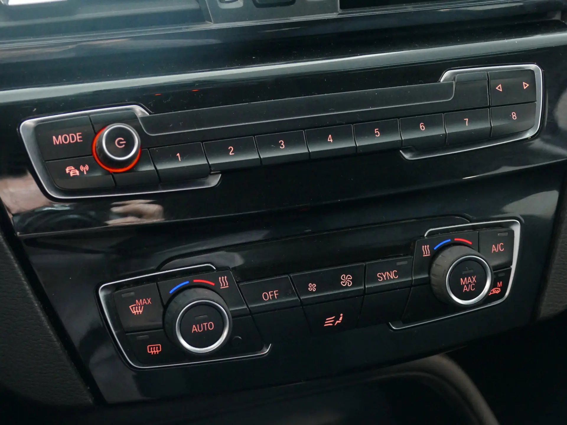 BMW X1 16 d sDrive 19