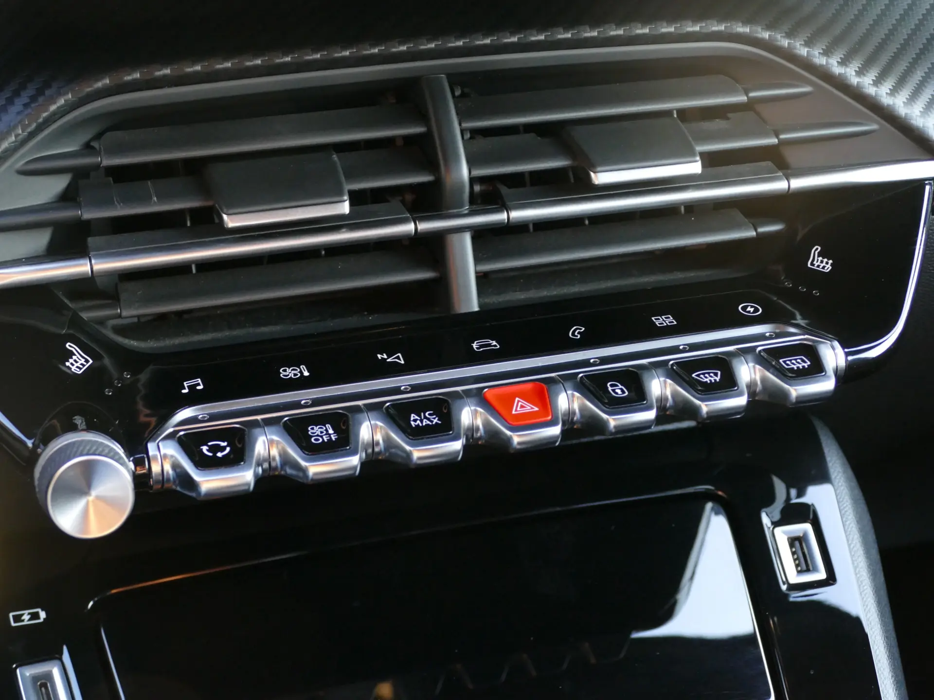 Peugeot e-208 50 kWh GT 21