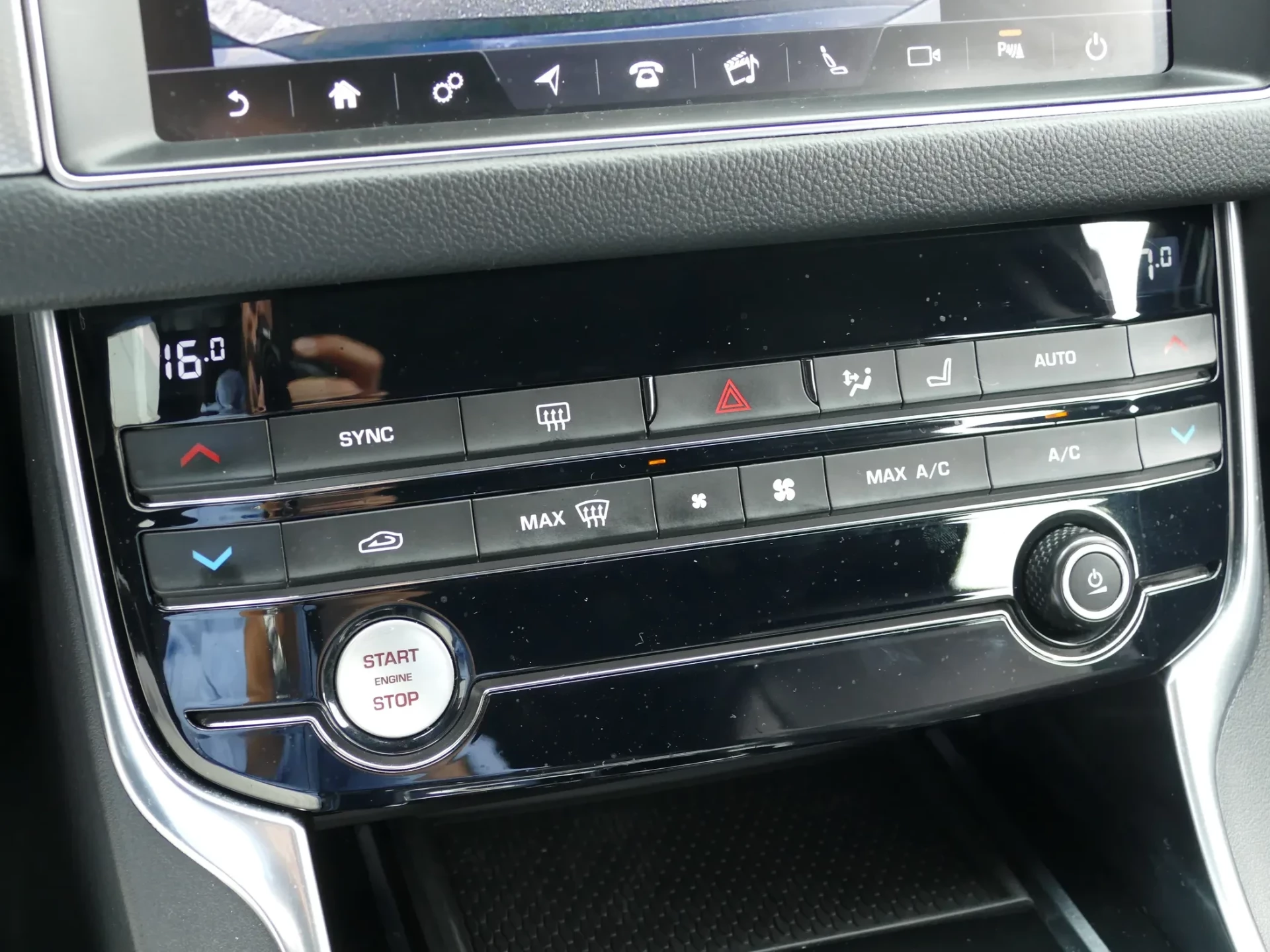 Jaguar XF Sportbrake 2.0 D Prestige Aut. 18