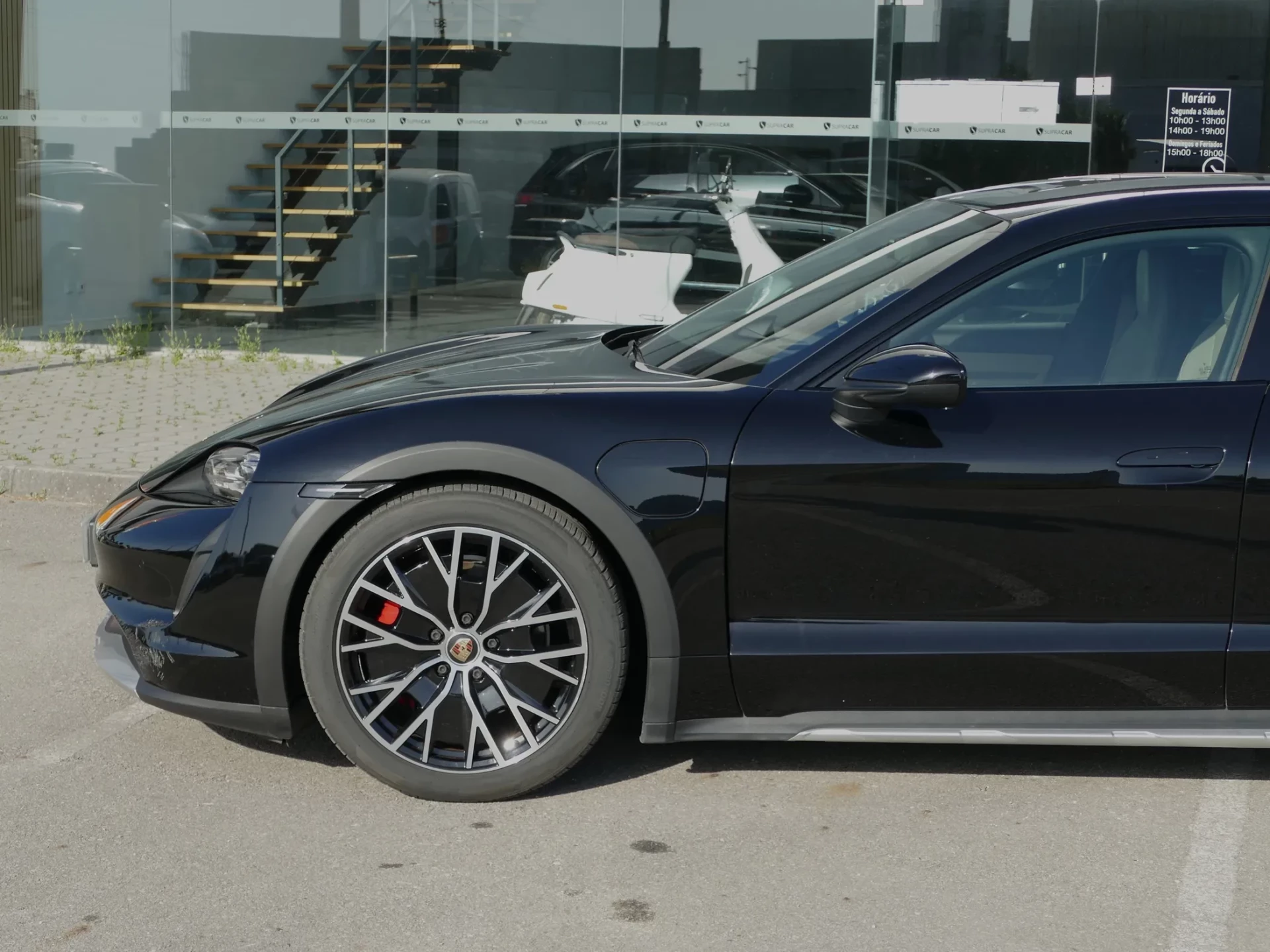 Porsche Taycan Sport Turismo 4S 15