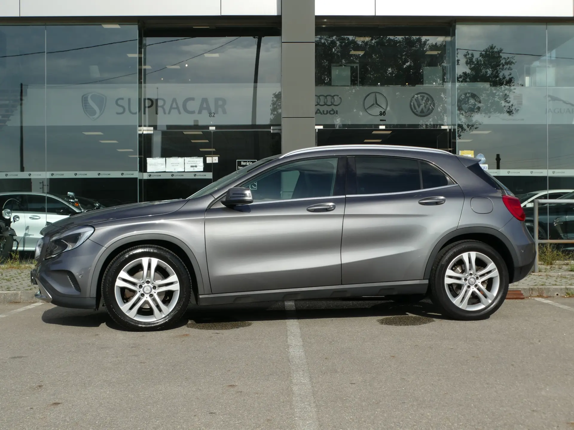 Mercedes-Benz GLA 180 d Urban Aut. 17