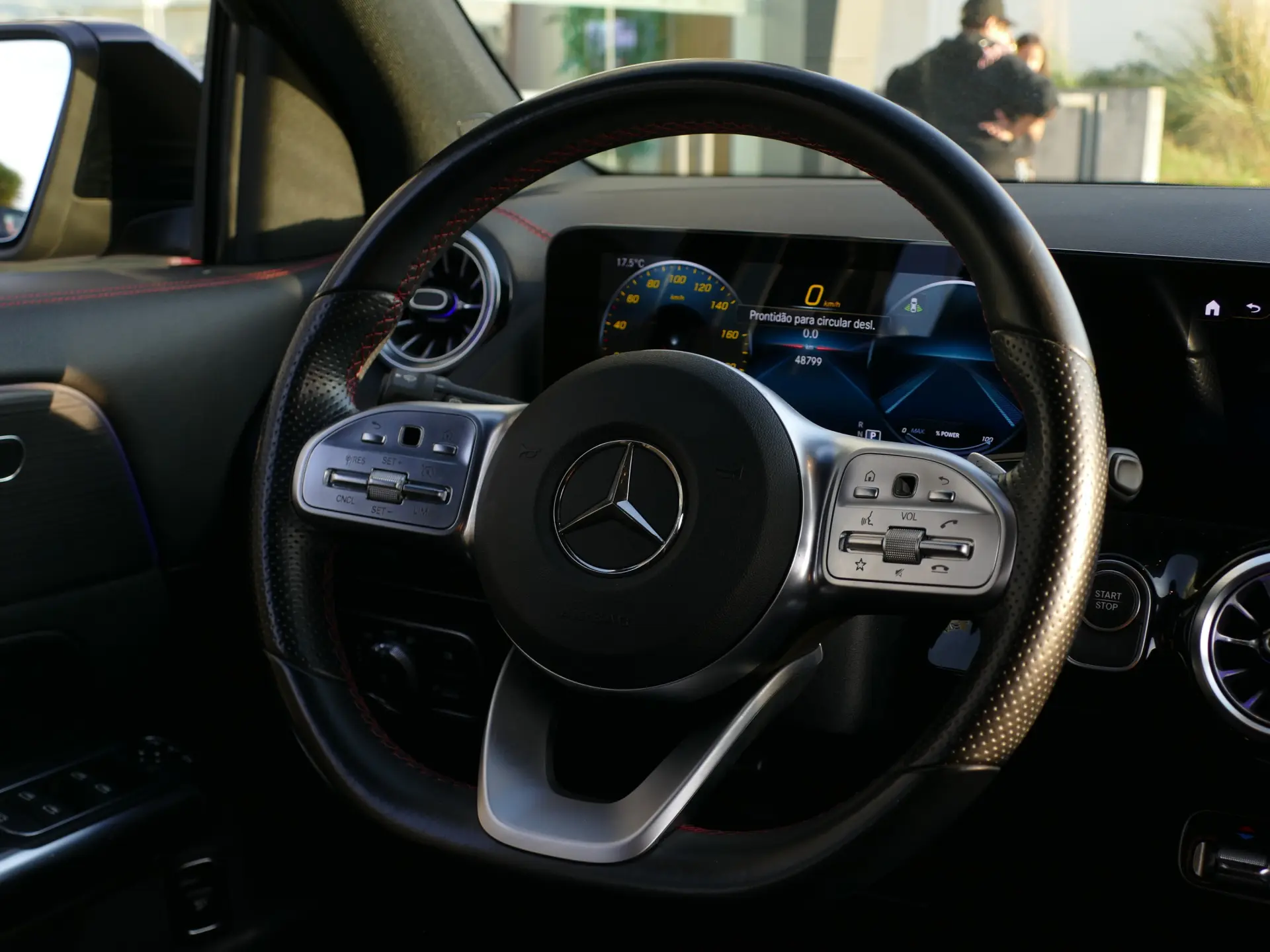Mercedes-Benz EQA 250 AMG Line 39
