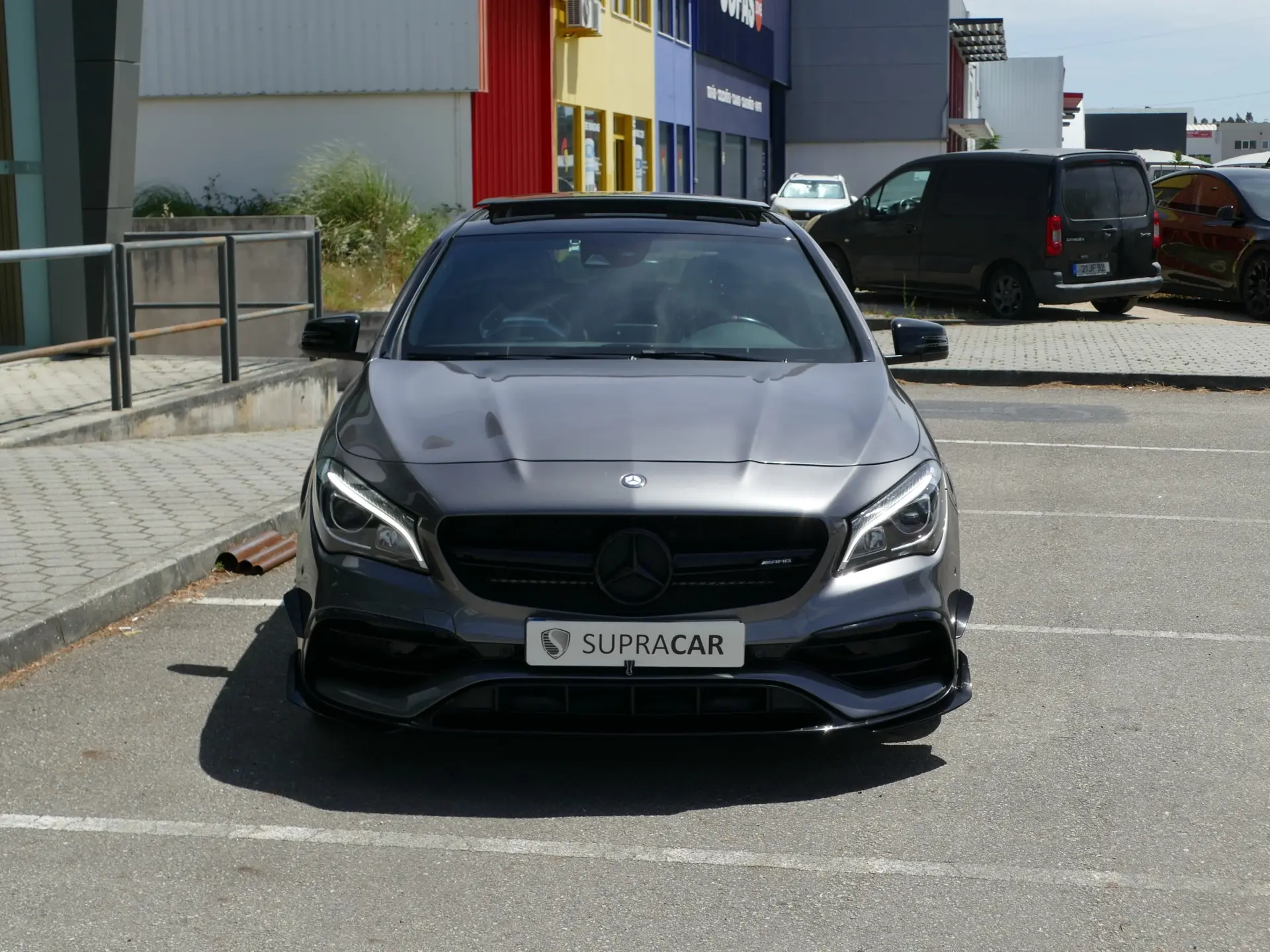 Mercedes-Benz CLA 45 AMG Shooting Brake 4-Matic 2