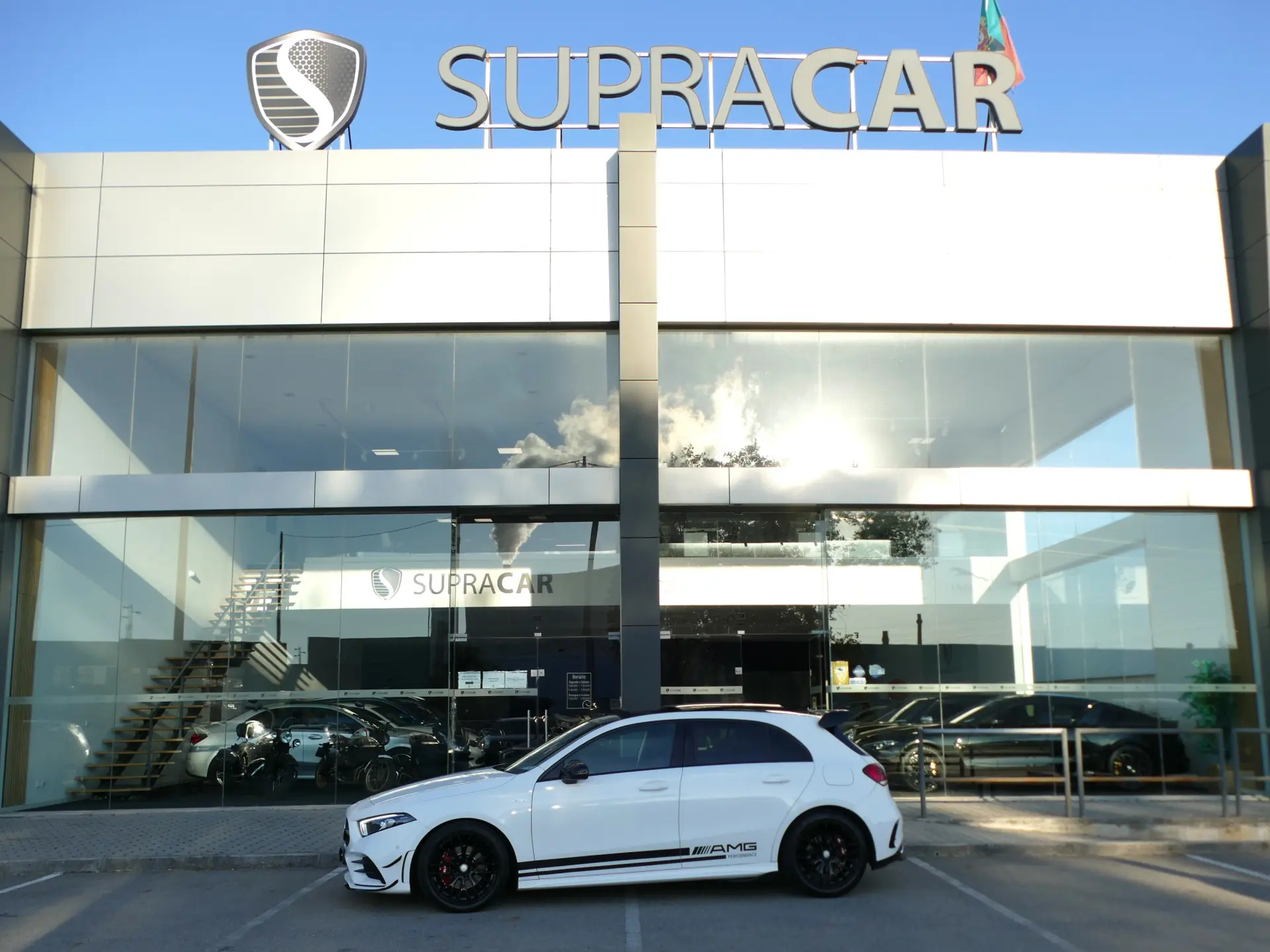 Mercedes-Benz A 180 d AMG Line Aut. 41