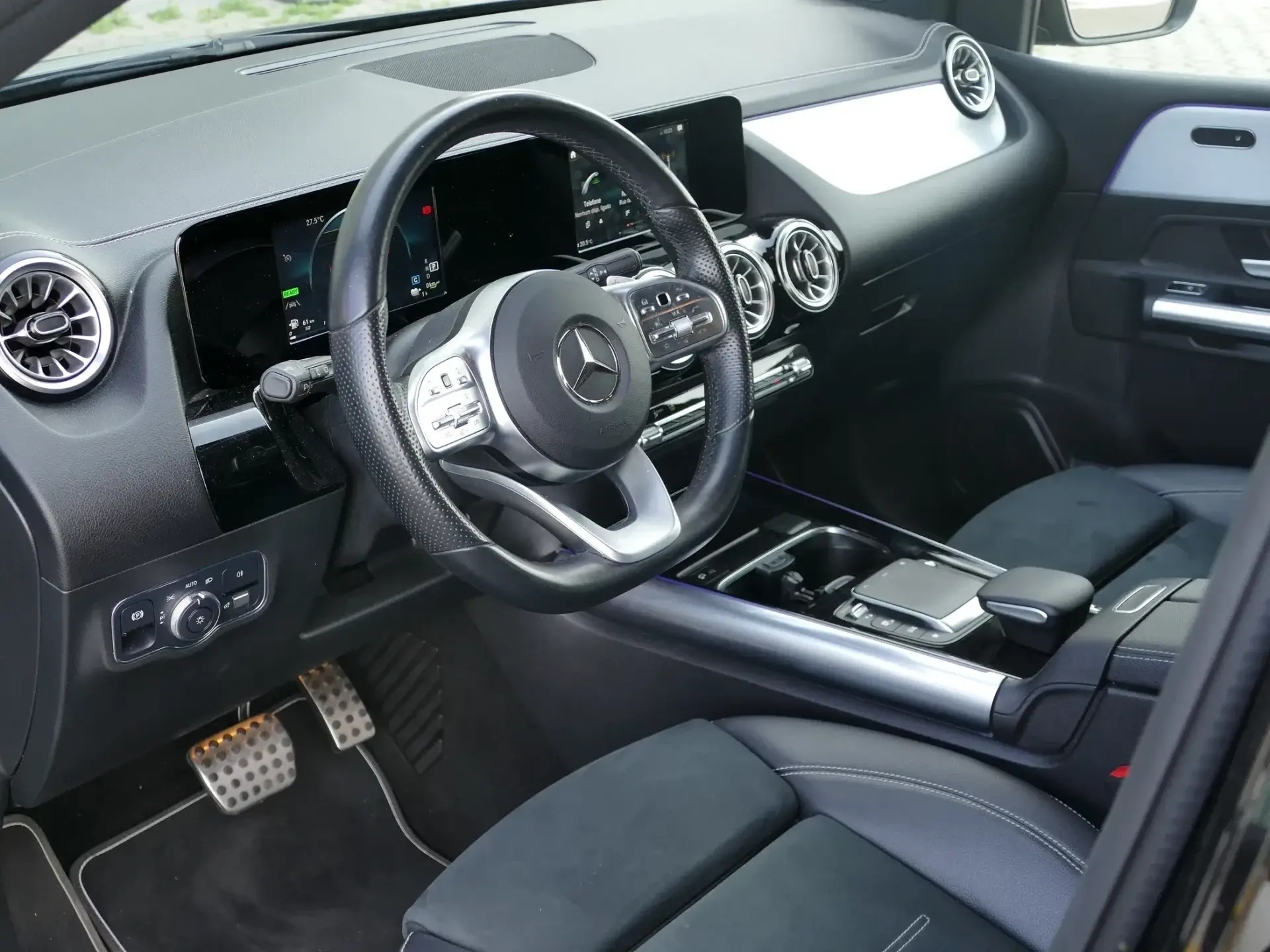 Mercedes-Benz B 250 e AMG Line 24