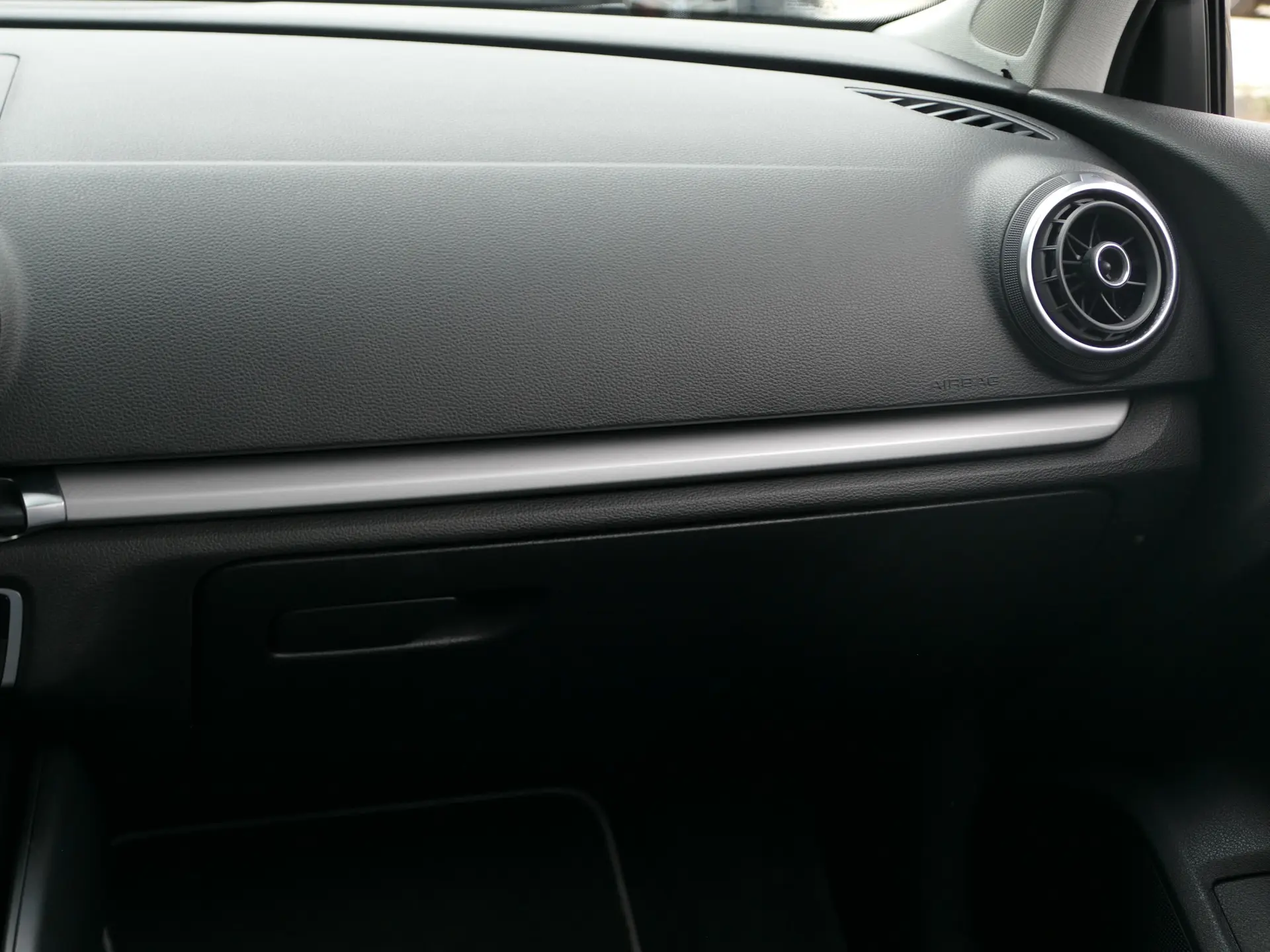 Audi A3 Sportback 1.6 TDI Advance Ultra 32