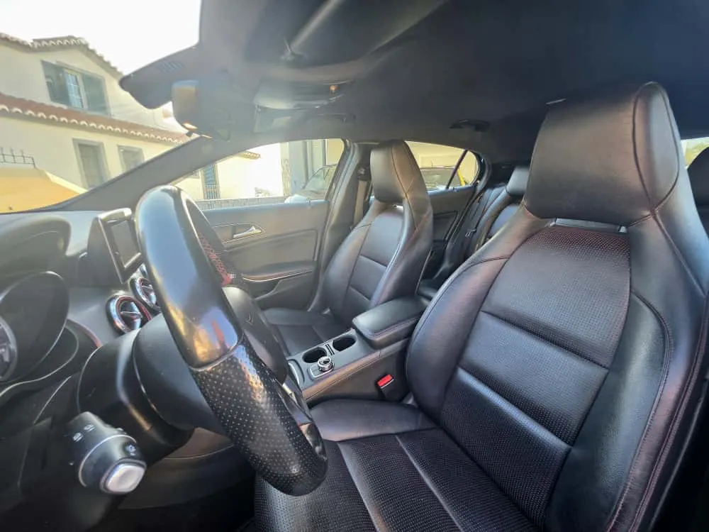Mercedes-Benz GLA 200 CDi AMG Line 7