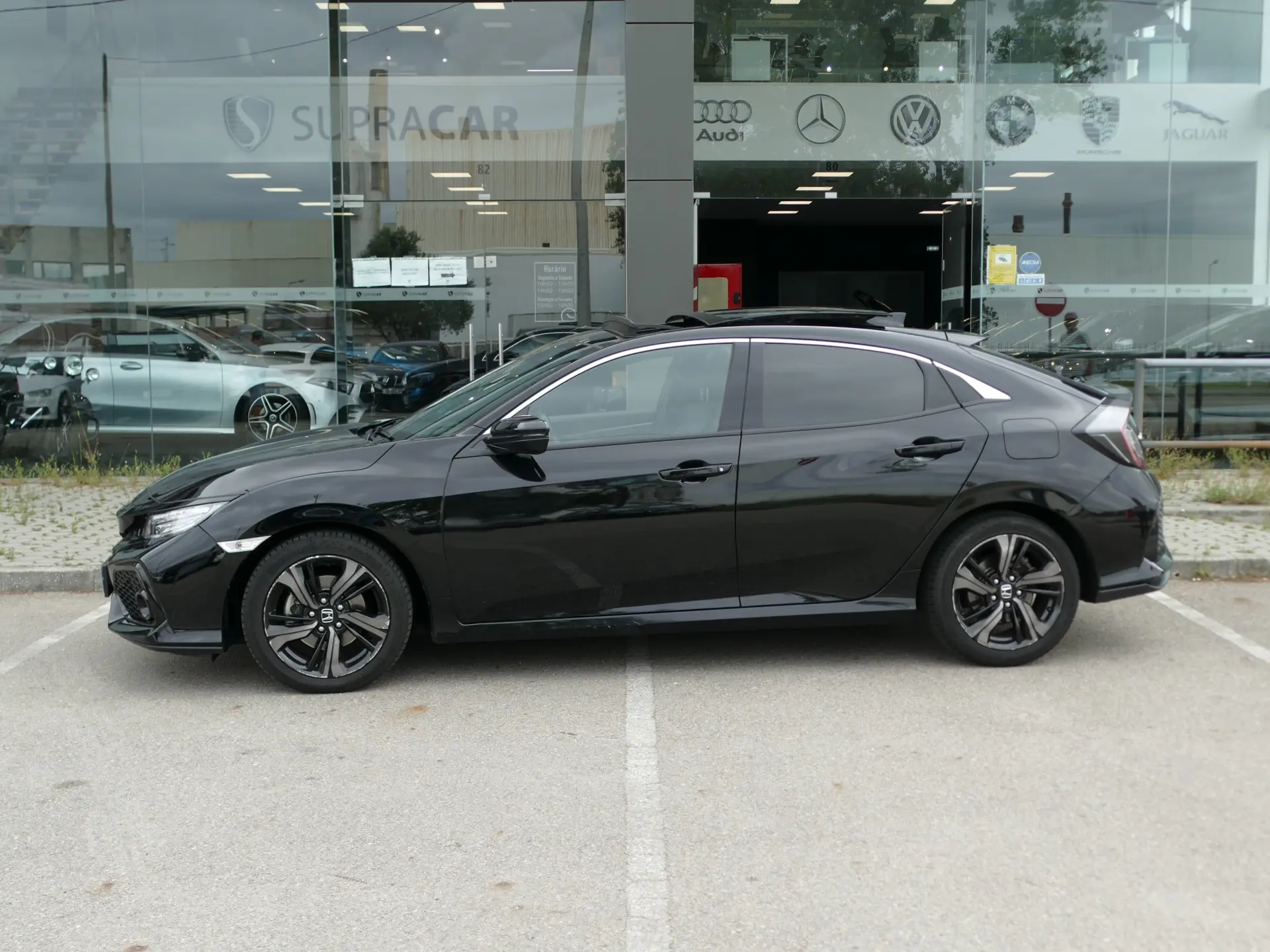 Honda Civic 1.6 i-DTEC Executive Premium 9AT 41