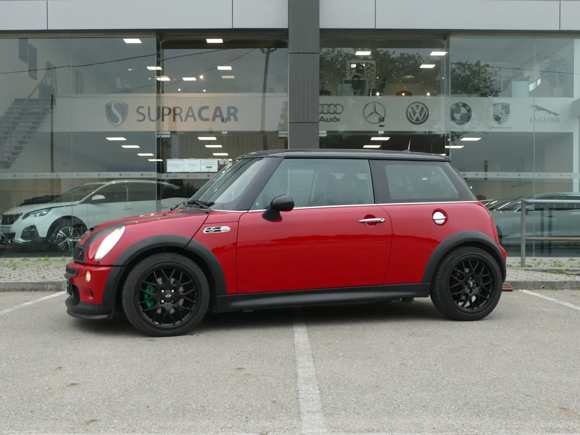 MINI 3 Portas Cooper S 31