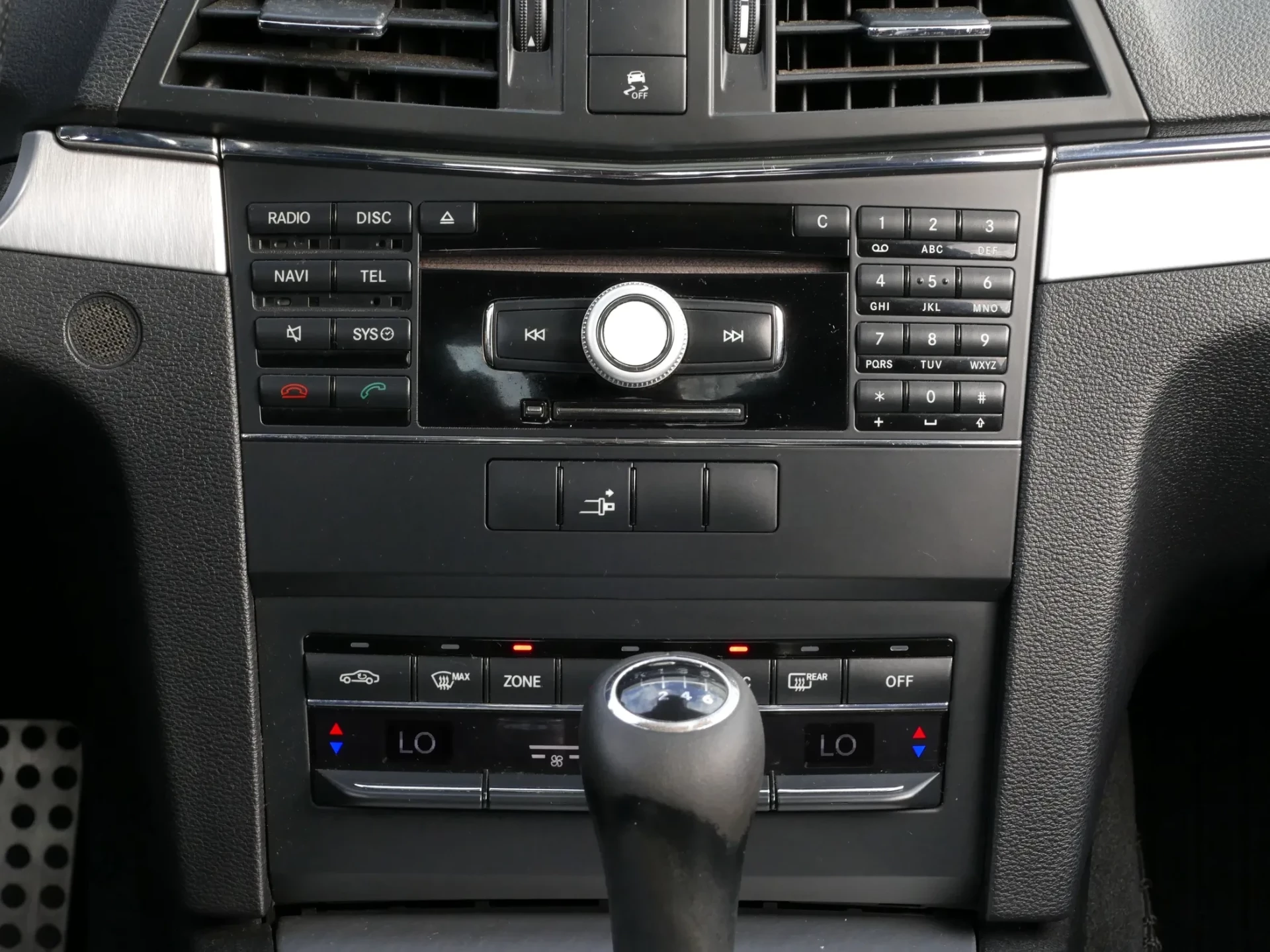 Mercedes-Benz E 250 CDi Avantgarde BlueEfficiency 25