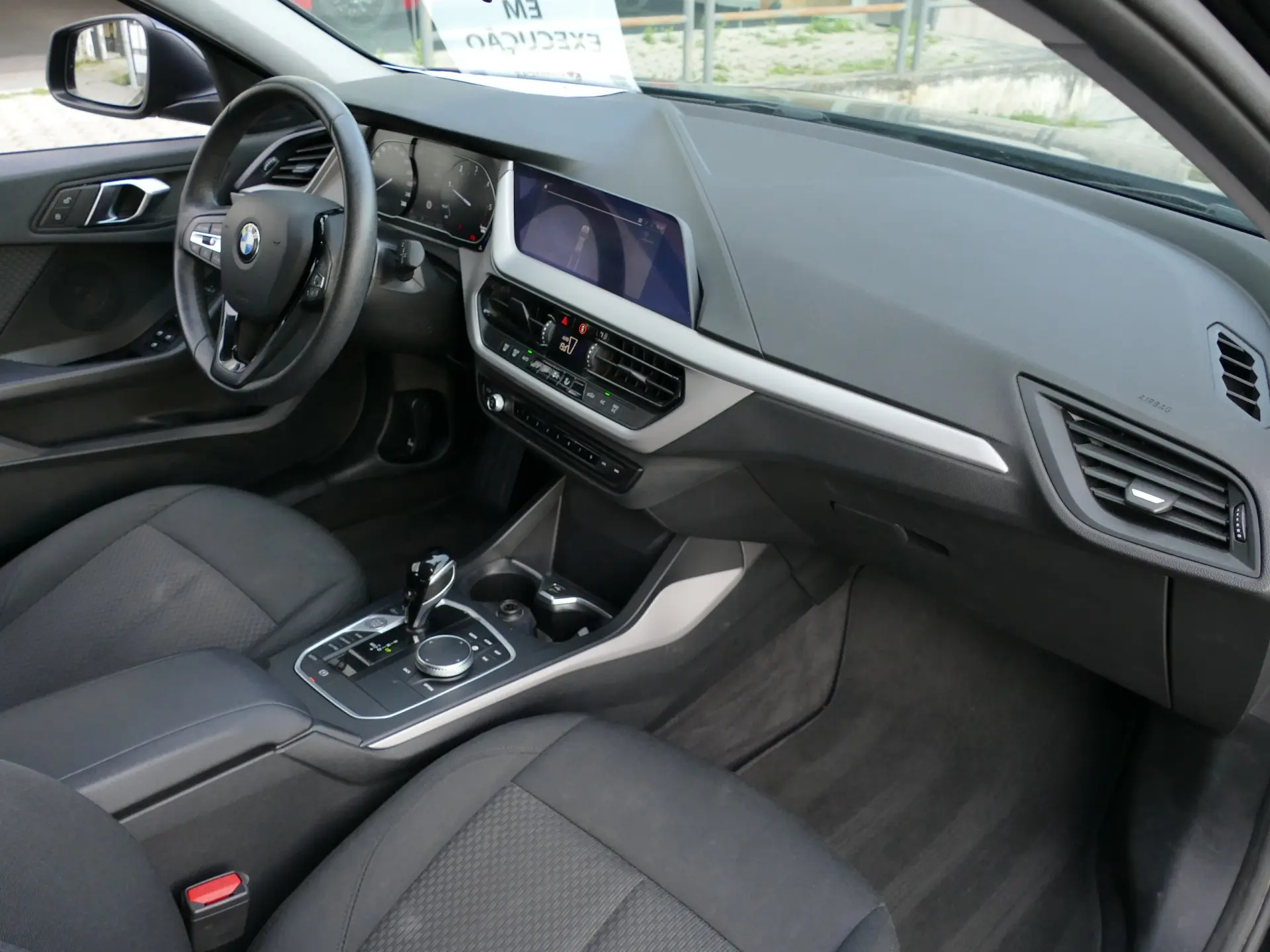 BMW 116 d Corporate Edition Auto 26