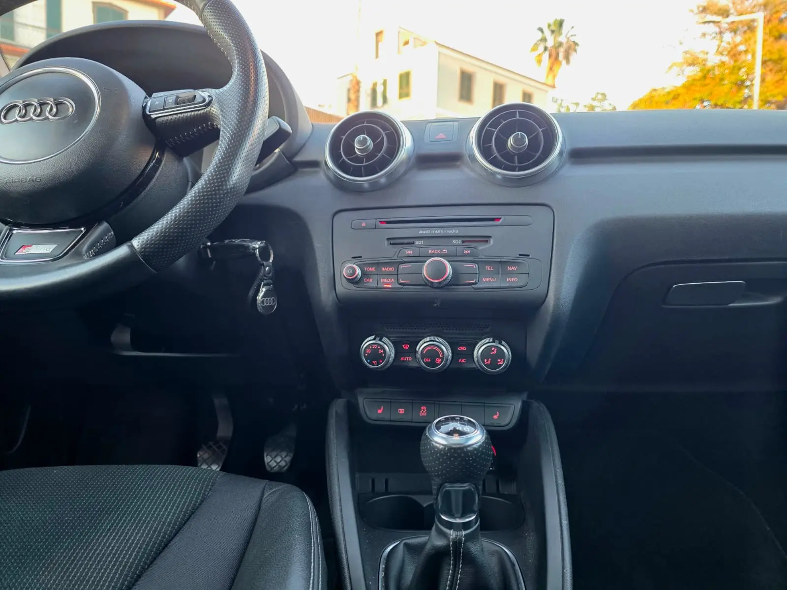 Audi A1 Sportback 2.0 TDi S-line 15