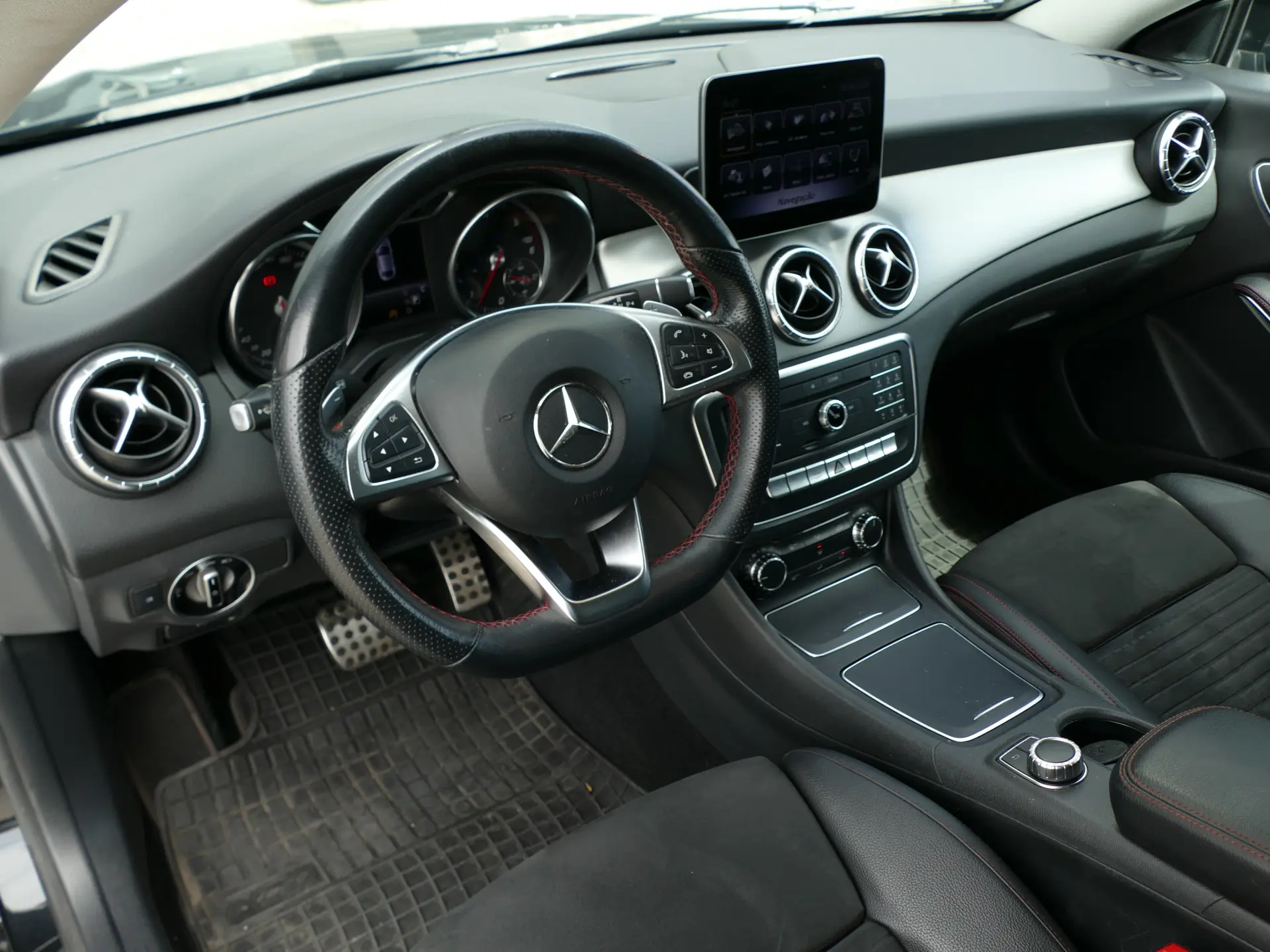 Mercedes-Benz CLA 200 d AMG Line Aut. 23
