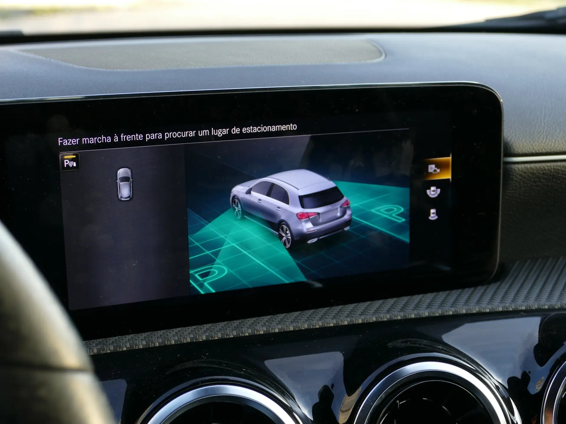 Mercedes-Benz A 250 e Style Plus 22