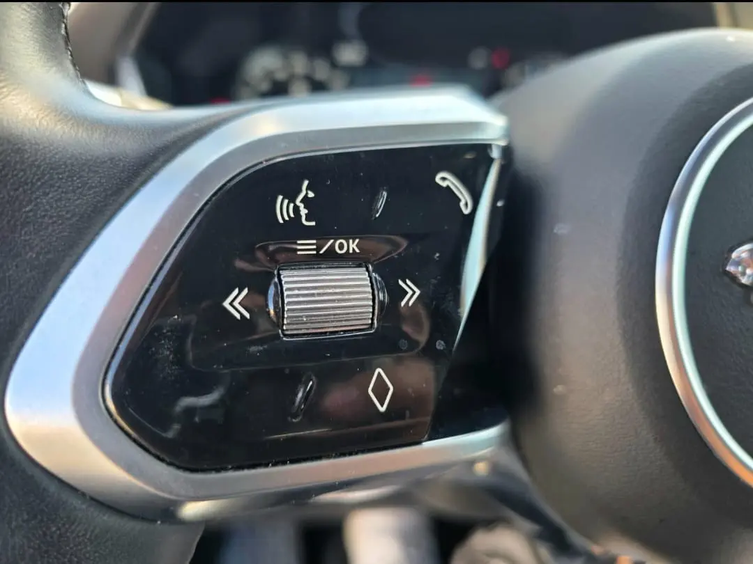 Jaguar I-Pace EV400 R-Dynamic SE AWD 15