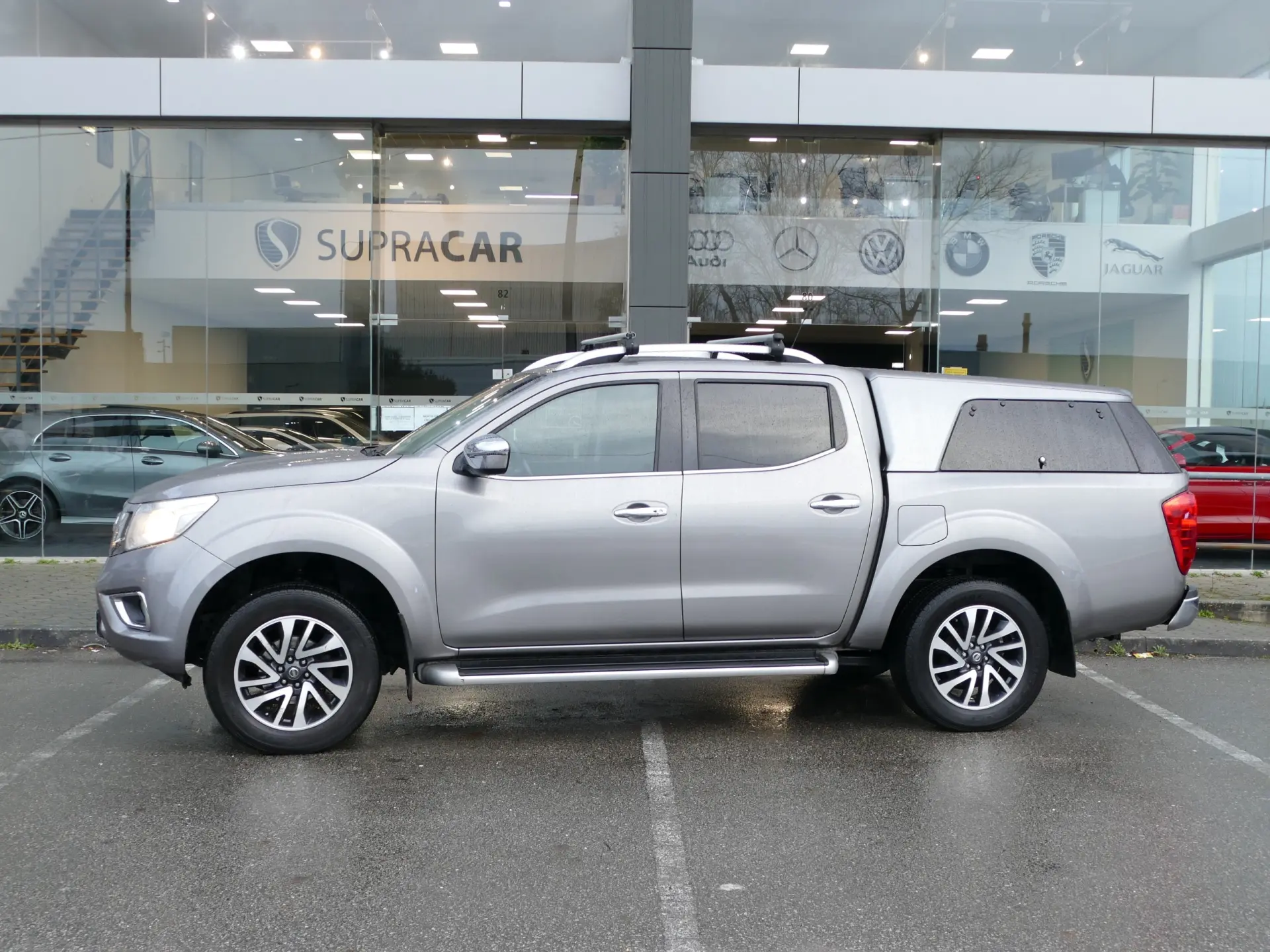 Nissan Navara 2.3 dCi CD 4WD N-Connecta Navi+Barras 18
