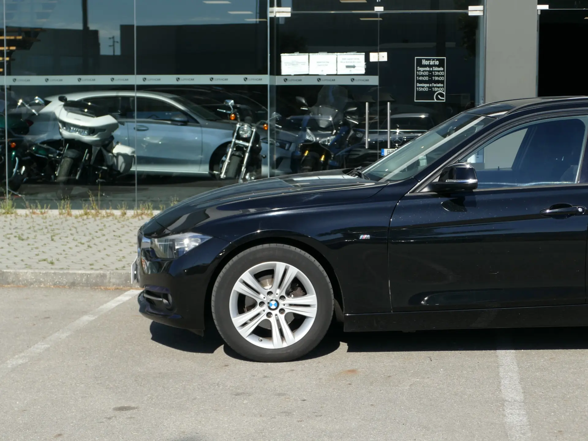 BMW 318 d Line Sport 15