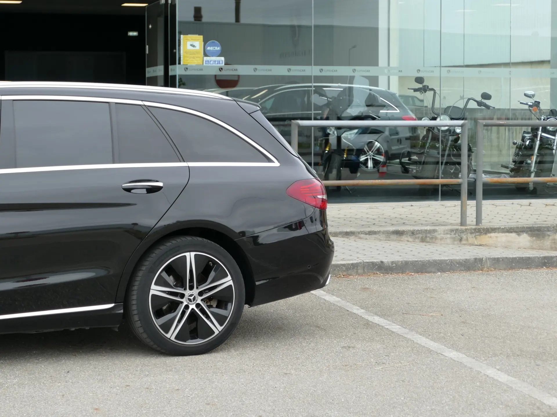Mercedes-Benz C 300 de Avantgarde 15