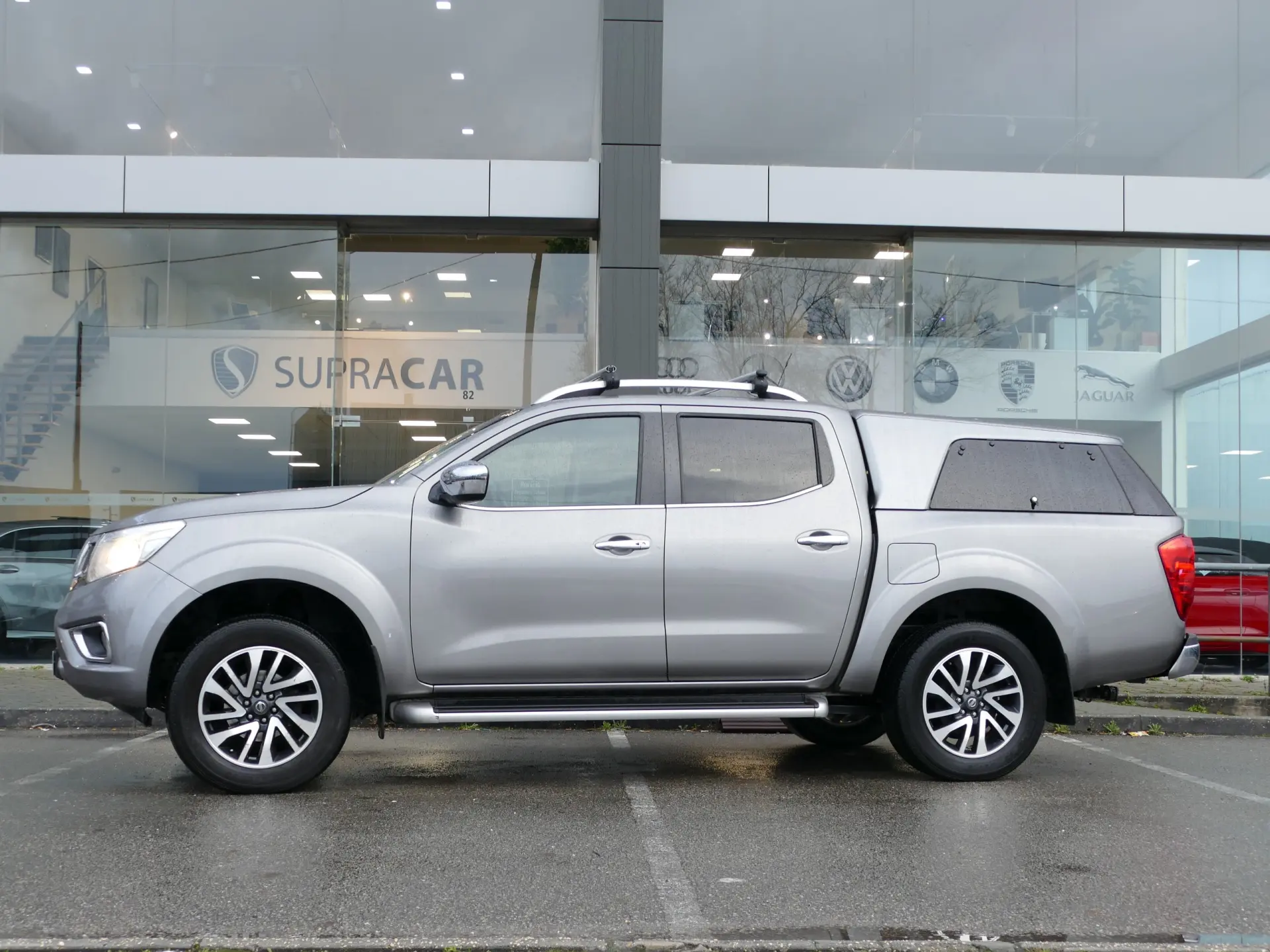 Nissan Navara 2.3 dCi CD 4WD N-Connecta Navi+Barras 37