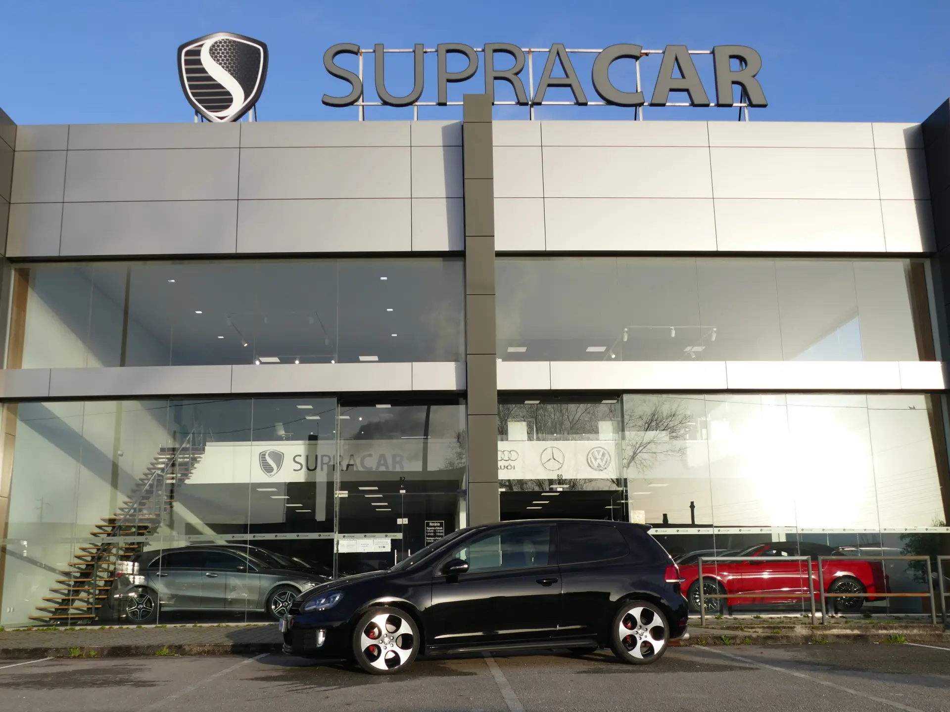 Volkswagen Golf 2.0 TSi GTI DSG 37