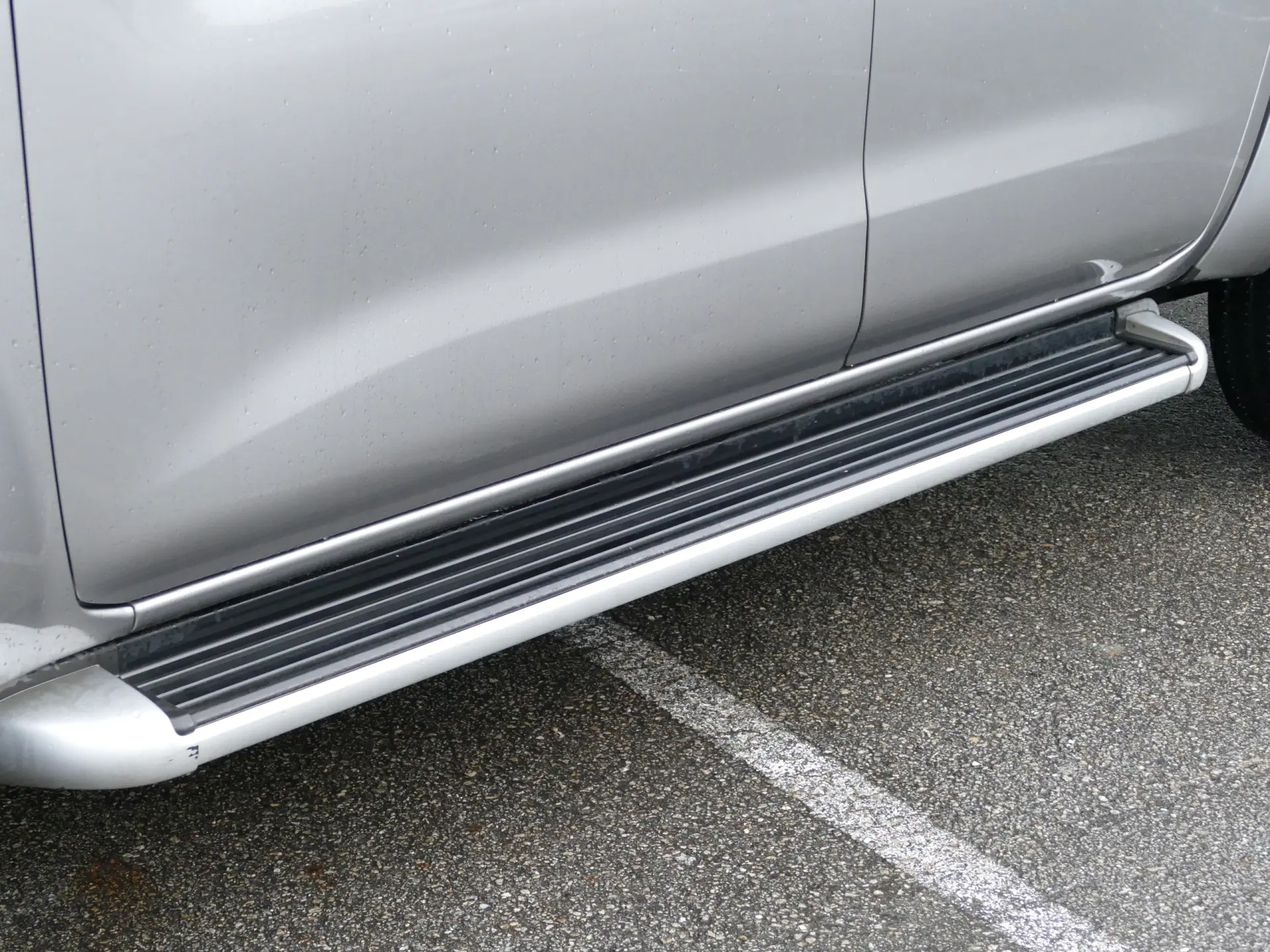 Nissan Navara 2.3 dCi CD 4WD N-Connecta Navi+Barras 6