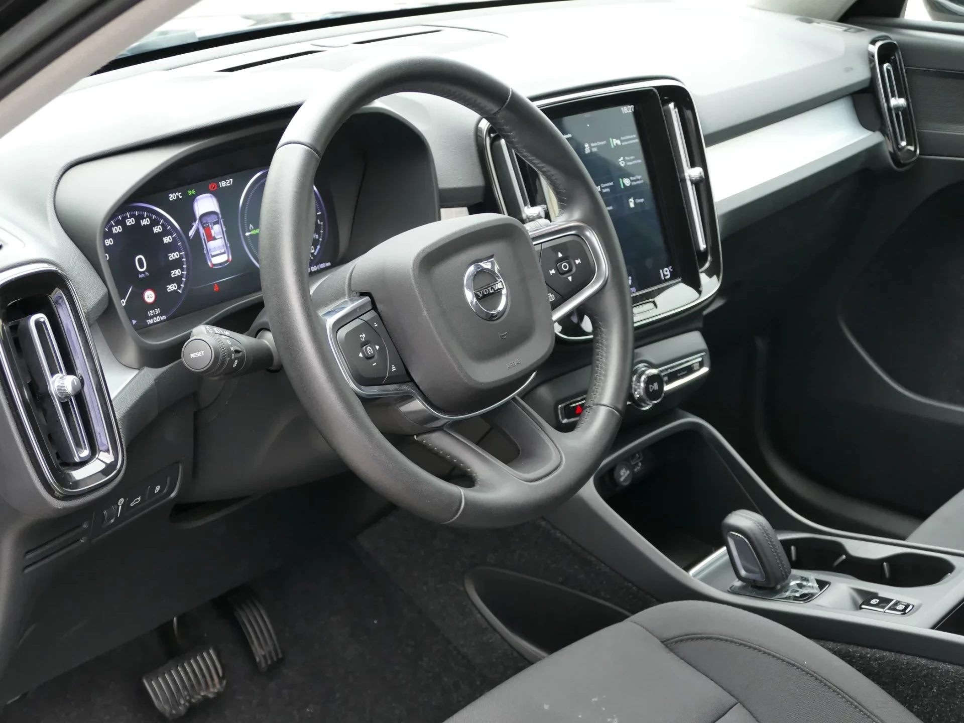 Volvo XC 40 1.5 T5 PHEV Inscription Expression 24