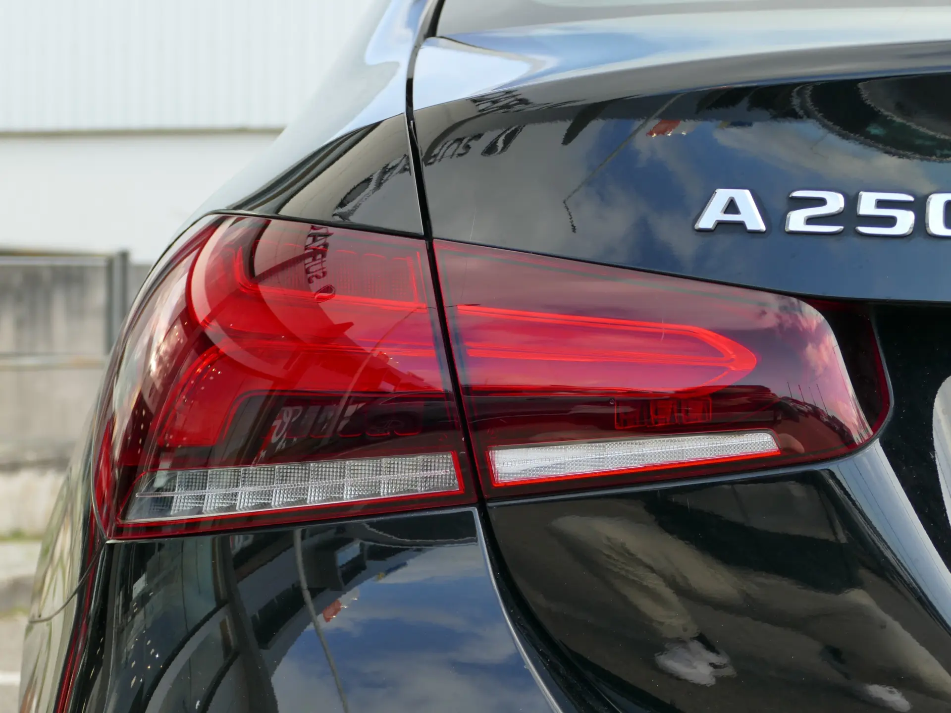 Mercedes-Benz A 250 e Style Plus 9