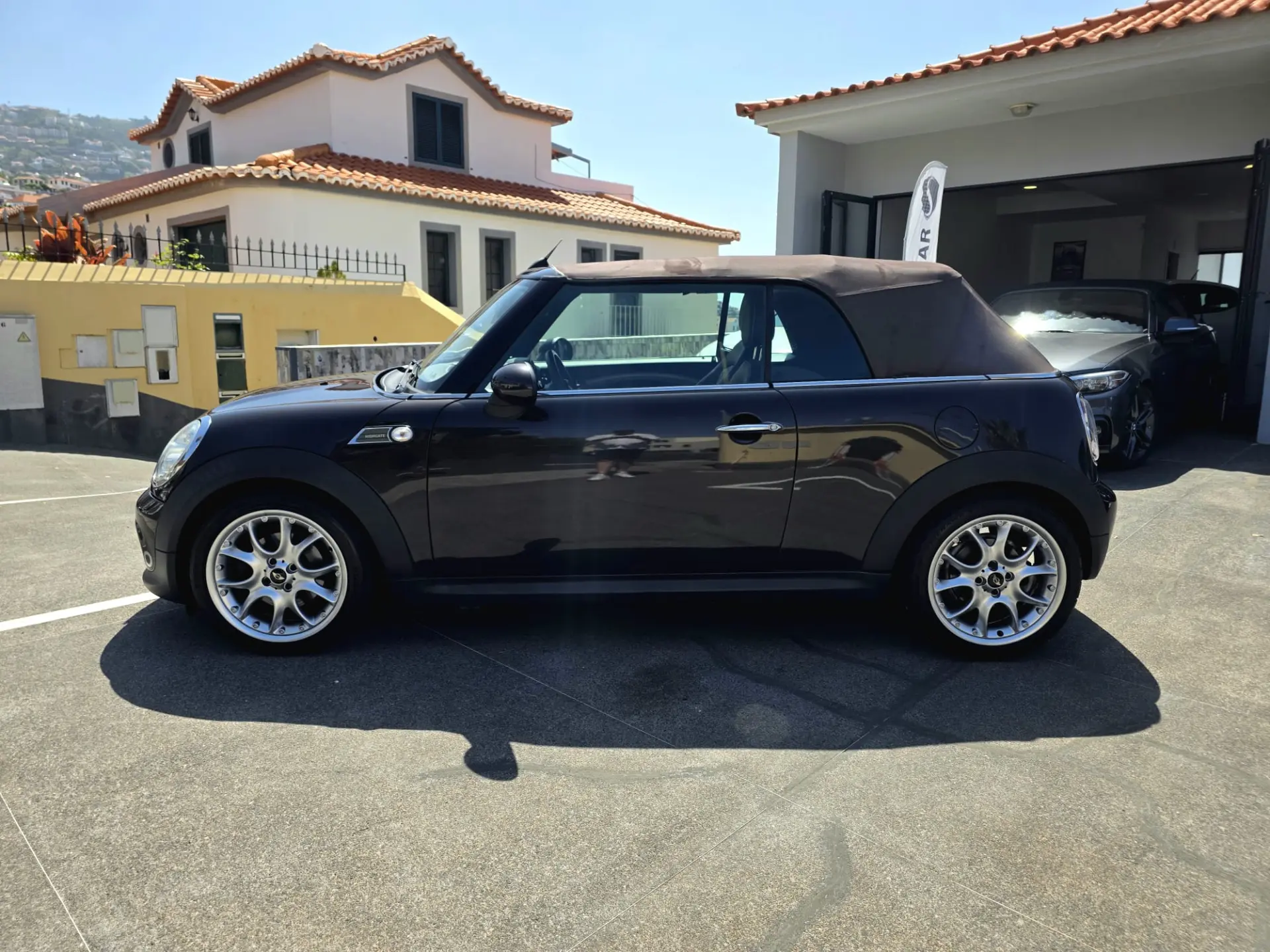 MINI Cabrio Cooper D 6
