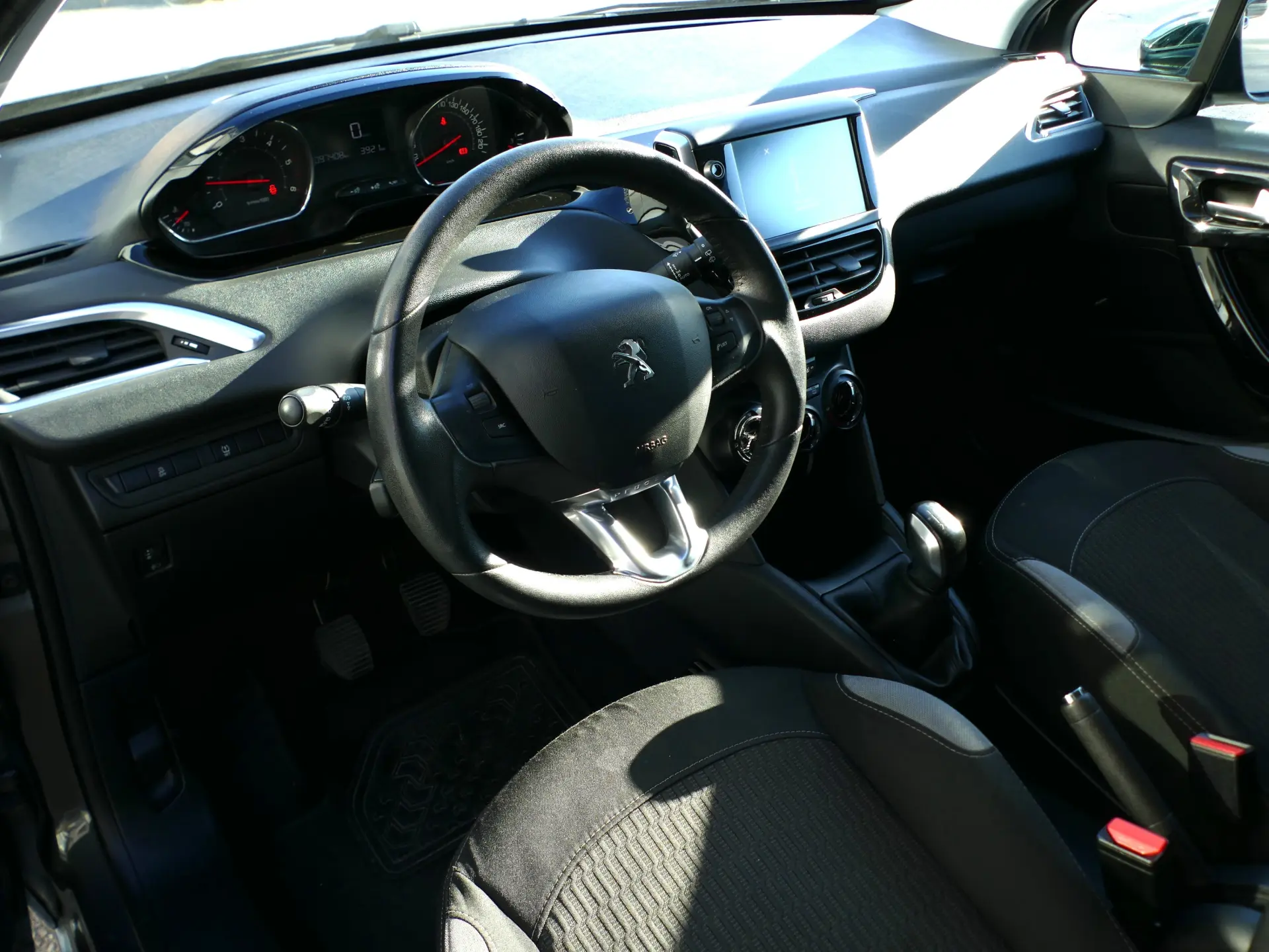 Peugeot 208 1.4 HDi Active 23