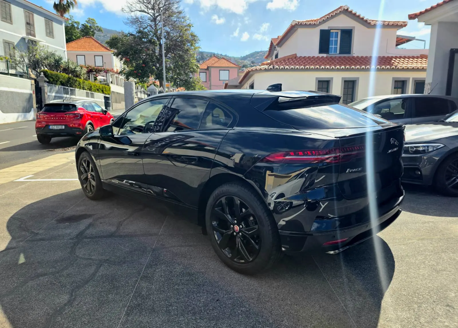 Jaguar I-Pace EV400 R-Dynamic SE AWD 7