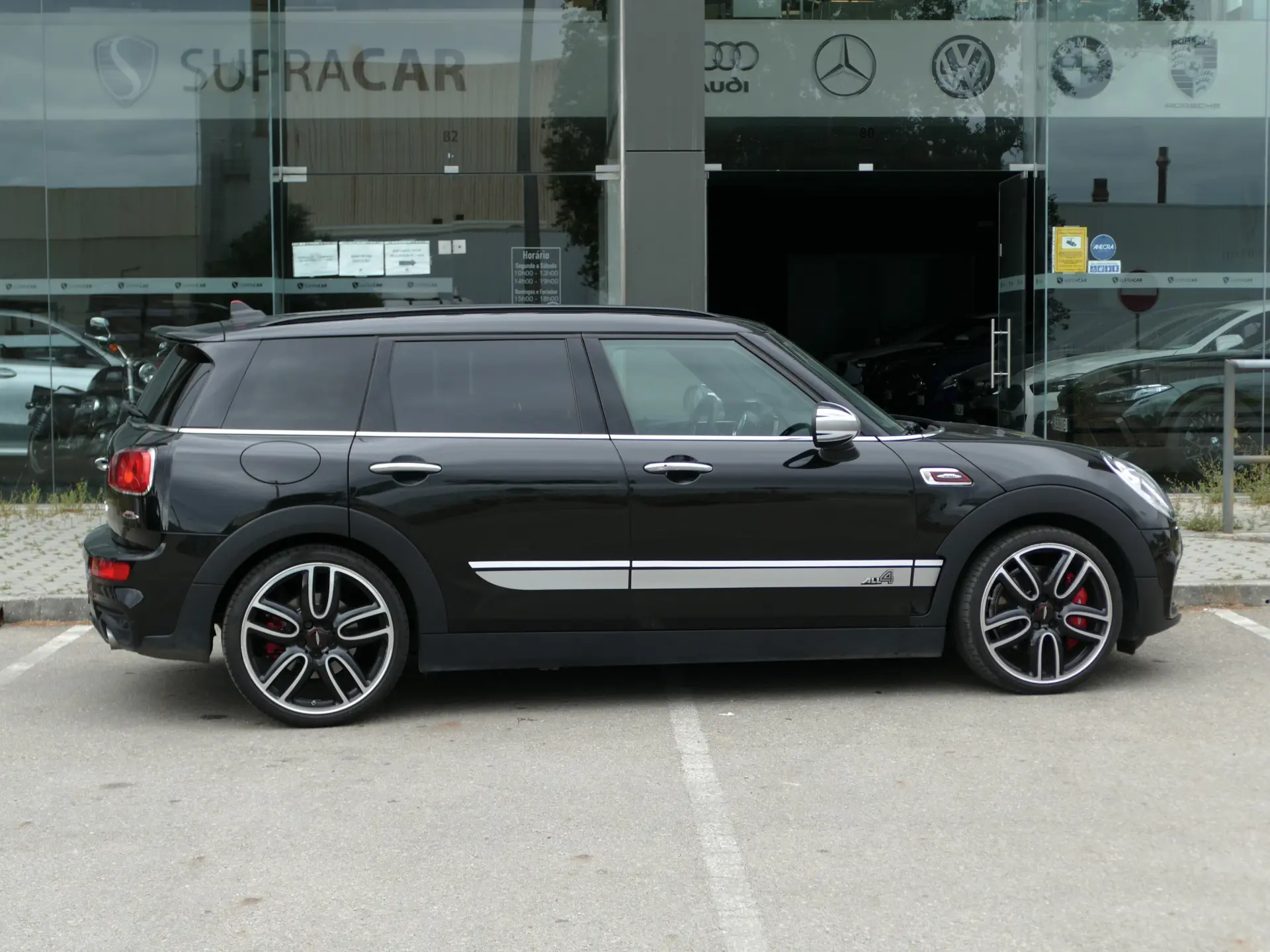 MINI Clubman John Cooper Works ALL4 Auto Desp. 40