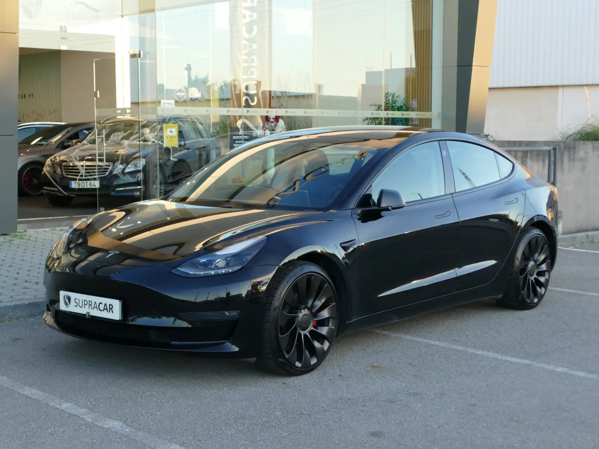 Tesla Model 3 Performance Dual Motor AWD 1